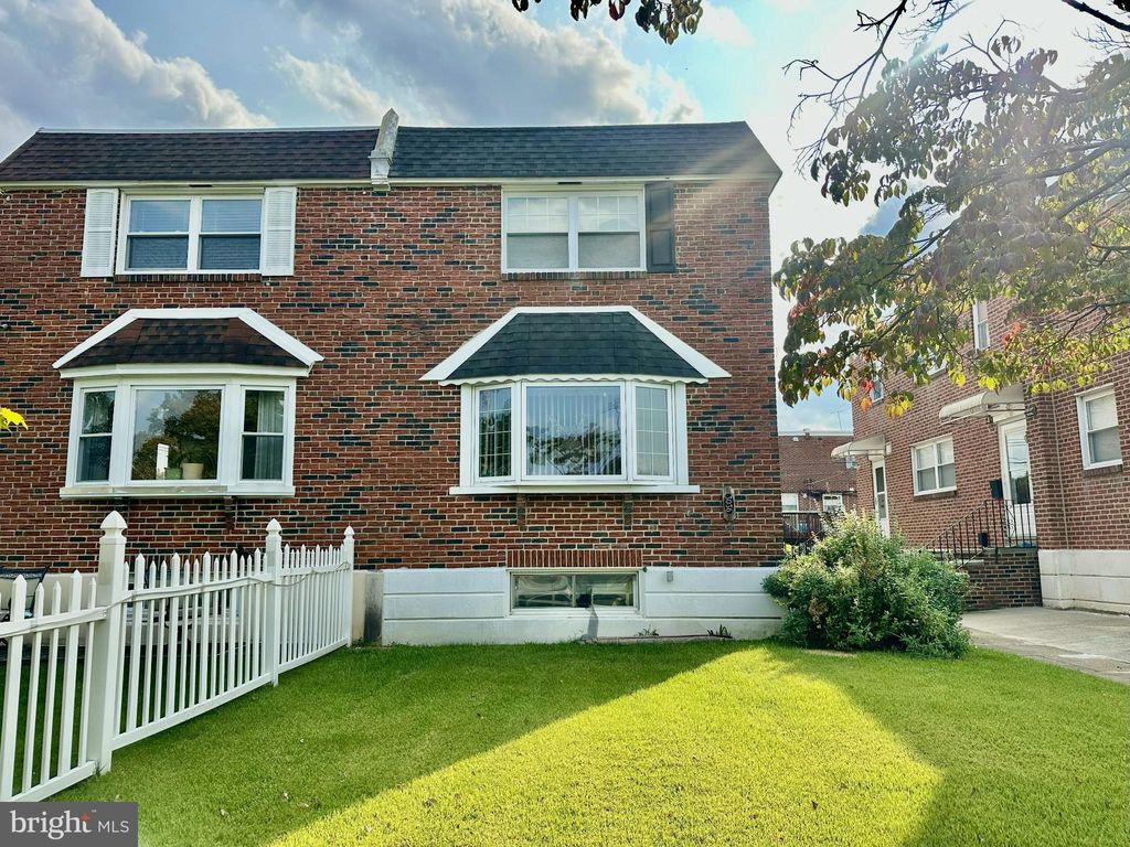 Photo of 3036 Nesper Street, PHILADELPHIA, PA 19152 (MLS # PAPH2559780)