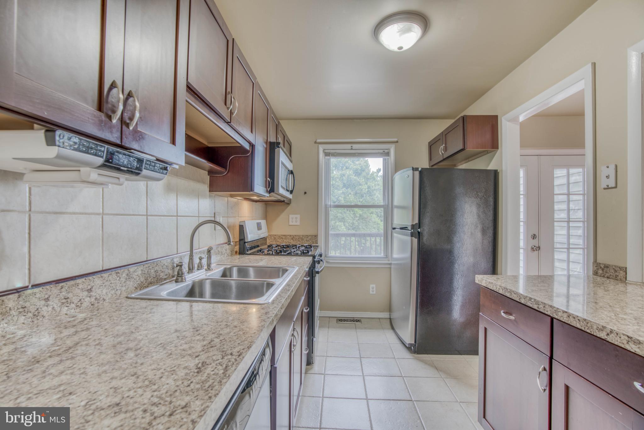 BELMONT SOUTH - Residential Lease