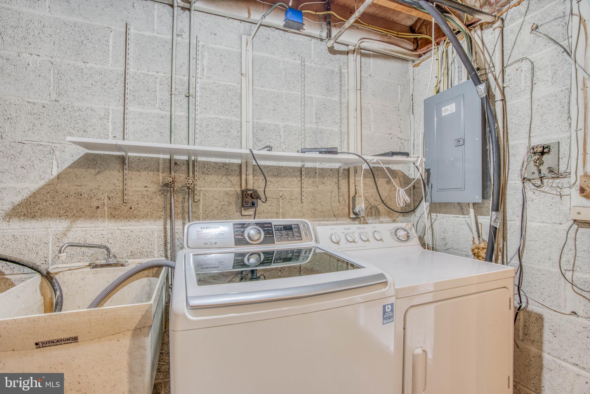 BELMONT SOUTH - Residential Lease