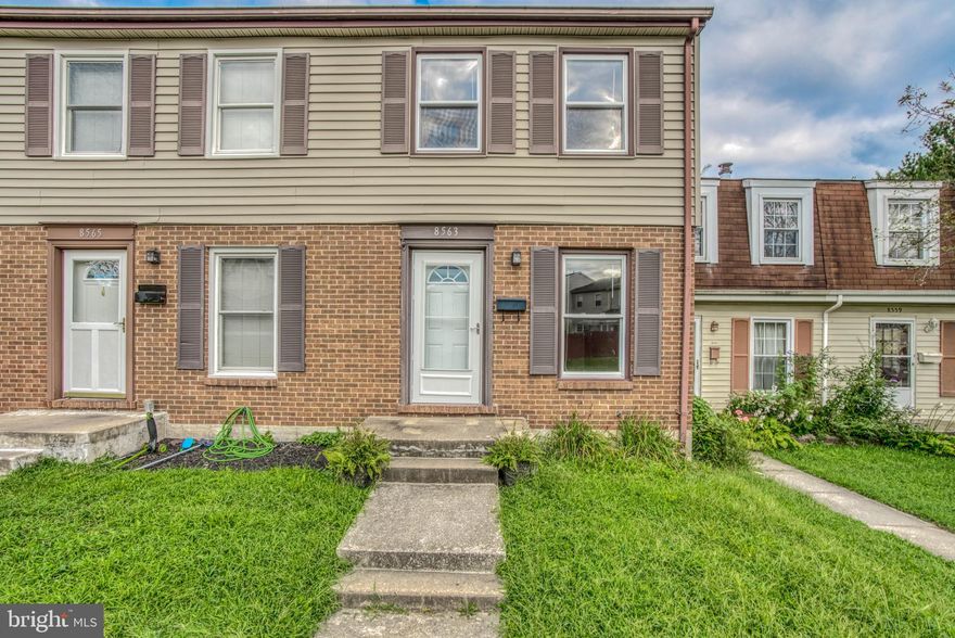 LOVELY PERRY HALL TOWN HOME UPDATED THROUGHOUT! LIVING ROOM AND SEPARATE FORMAL DINING ROOM WITH LAMINATE FLOORING. UPDATED KITCHEN WITH TILE BACK SPLASH, STAINLESS STEEL APPLIANCES AND TILE FLOOR.  LARGE DECK OVERLOOKING OPEN SPACE AND TREES! UPPER LEVEL OFFERS 3 BEDROOMS AND UPDATED FULL BATHROOM.  GREAT LOWER LEVEL CLUB ROOM WITH RECESSED LIGHTS, HALF BATH, LAUNDRY, STORAGE AND WALK OUT TO BACKYARD.  LOOK NO FURTHER! WELCOME HOME! ALSO LISTED FOR SALE **NOT FHA APPROVED, CASH OR CONVENTIONAL  ONLY**