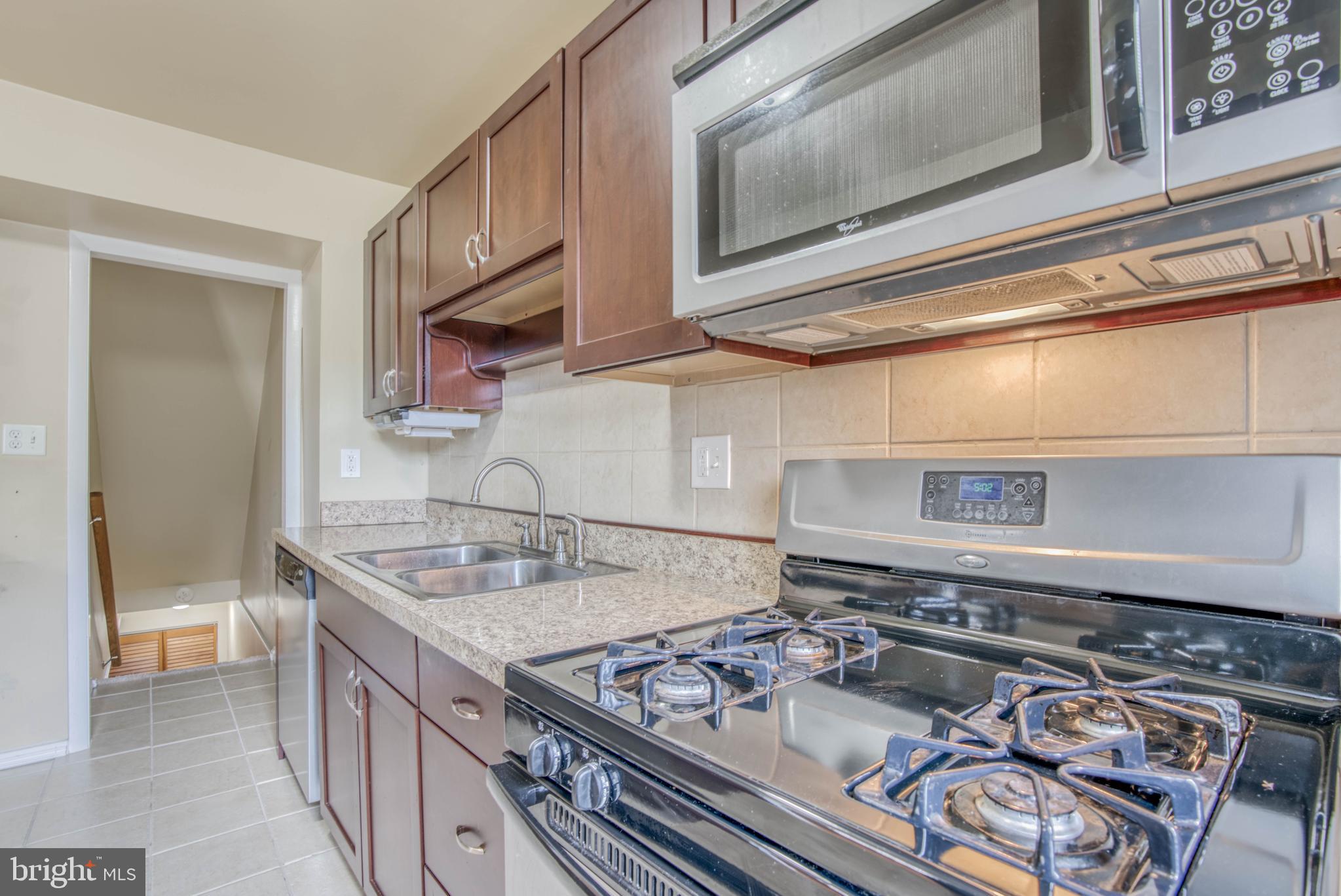 BELMONT SOUTH - Residential Lease