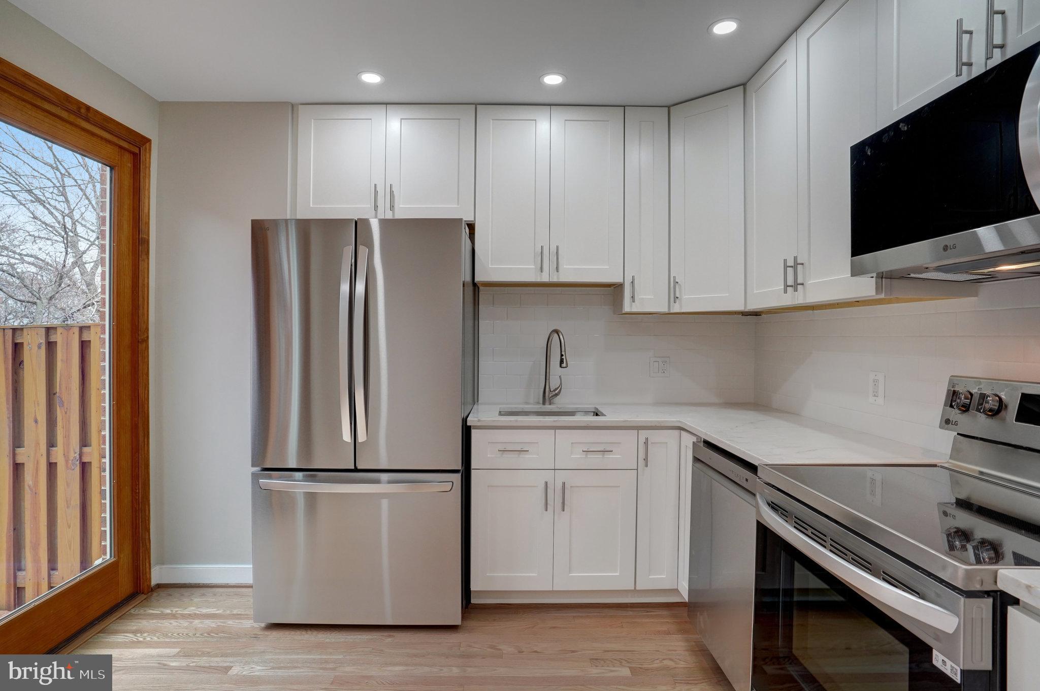 ARCH HALL - Residential