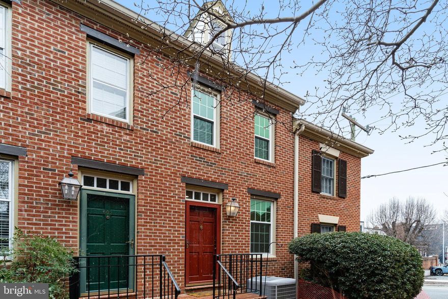 PRICE IMPROVED! OPEN HOUSE THIS SUNDAY 3/16 FROM 2-4 PM. Welcome to 607 South Columbus Street in Alexandria, VA—a modern row house that seamlessly blends classic charm with contemporary upgrades. This fully renovated home spans 1,155 square feet and features two spacious bedrooms and 1.5 thoughtfully designed bathrooms. The stunning Kitchen boasts 42" cabinets and state-of-the-art full size appliances.  The Kitchen and Full Bath have been thoughtfully reconfigured to maximize space and function. Enjoy gleaming hardwood floors throughout and a wood-burning fireplace on the main level, creating a cozy atmosphere. You can step outside onto your private patio that is fully fenced. Walk upstairs to your primary bedroom and renovated full bathroom. If you walk upstairs to the upper level, you will have another bedroom and a half bathroom. 

Situated in the vibrant Old Town Alexandria, this home offers easy access to a variety of restaurants, shopping options, recreational activities, commuting routes, public transit, and Reagan National Airport.  WALK SCORE OF 92! Don’t miss the opportunity to make this exceptional home yours. Schedule your visit today!

Condo fee includes: 2 Parking Permits, water/sewer, trash, and common area maintenance, landscaping, courtyard, brick walkways, and 3 parking lots. There is also a secure community bike locker area as well as a secure mail room.

Recent updates include:
2/2024- Full Size (36") Refrigerator with an Icemaker and water filter/dispenser, Stove, Microwave, Dishwasher
5/2023- Washer and Dryer replaced 
11/2020- 5 windows (Bedroom, Bathroom, and Living Room)
4/2020- Hot water heater replaced