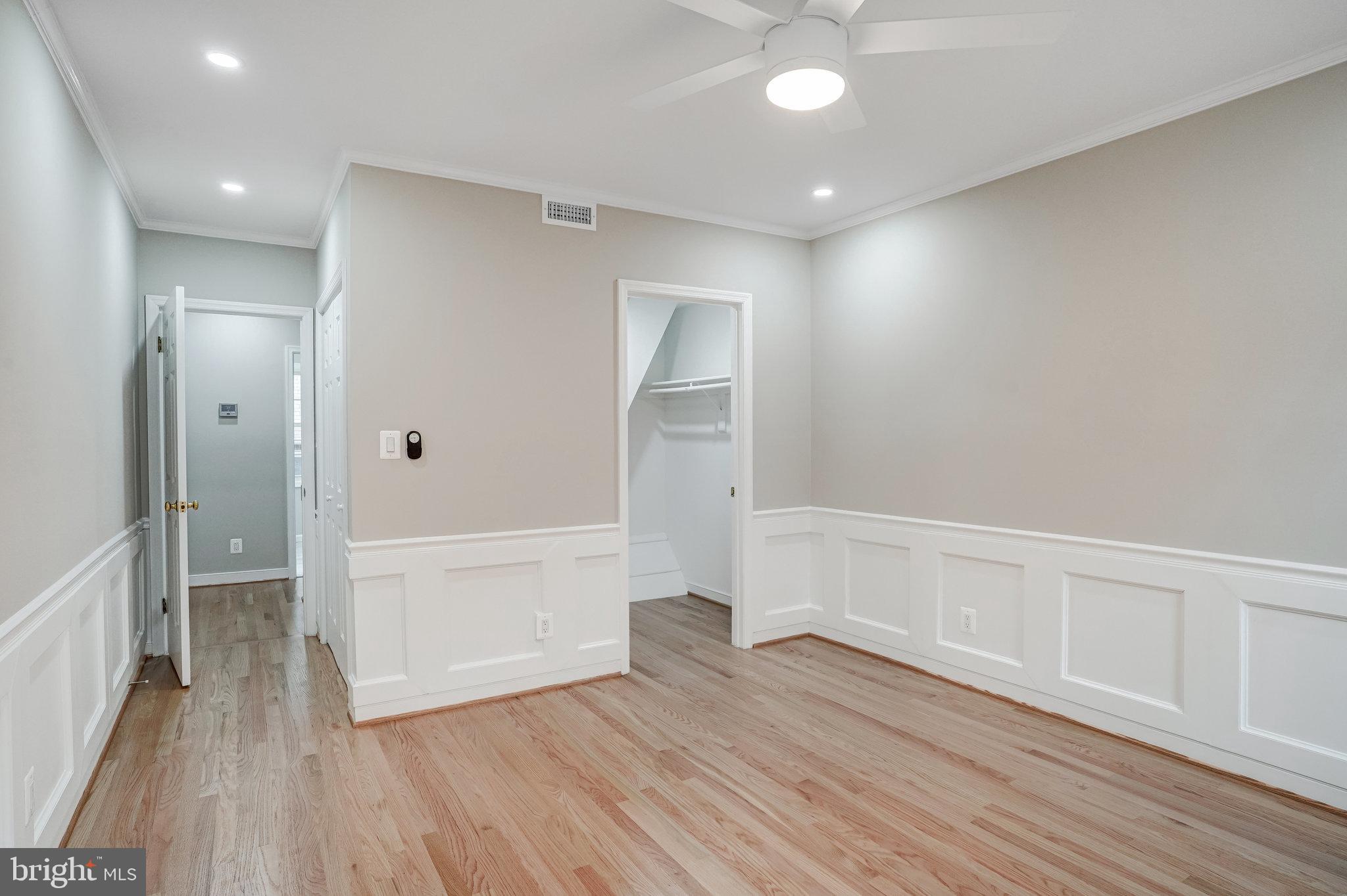 ARCH HALL - Residential