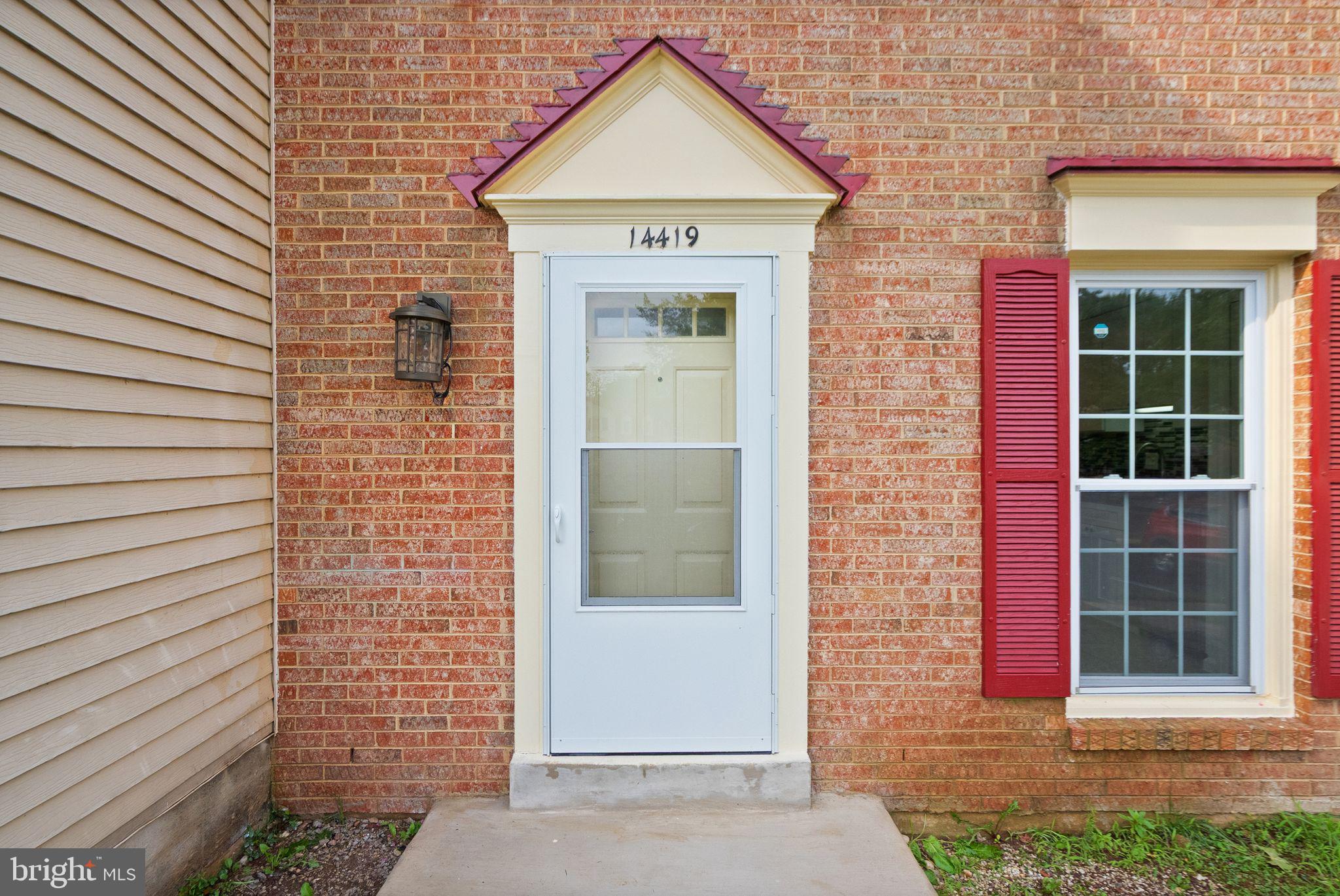 14419 BLACK HORSE COURT