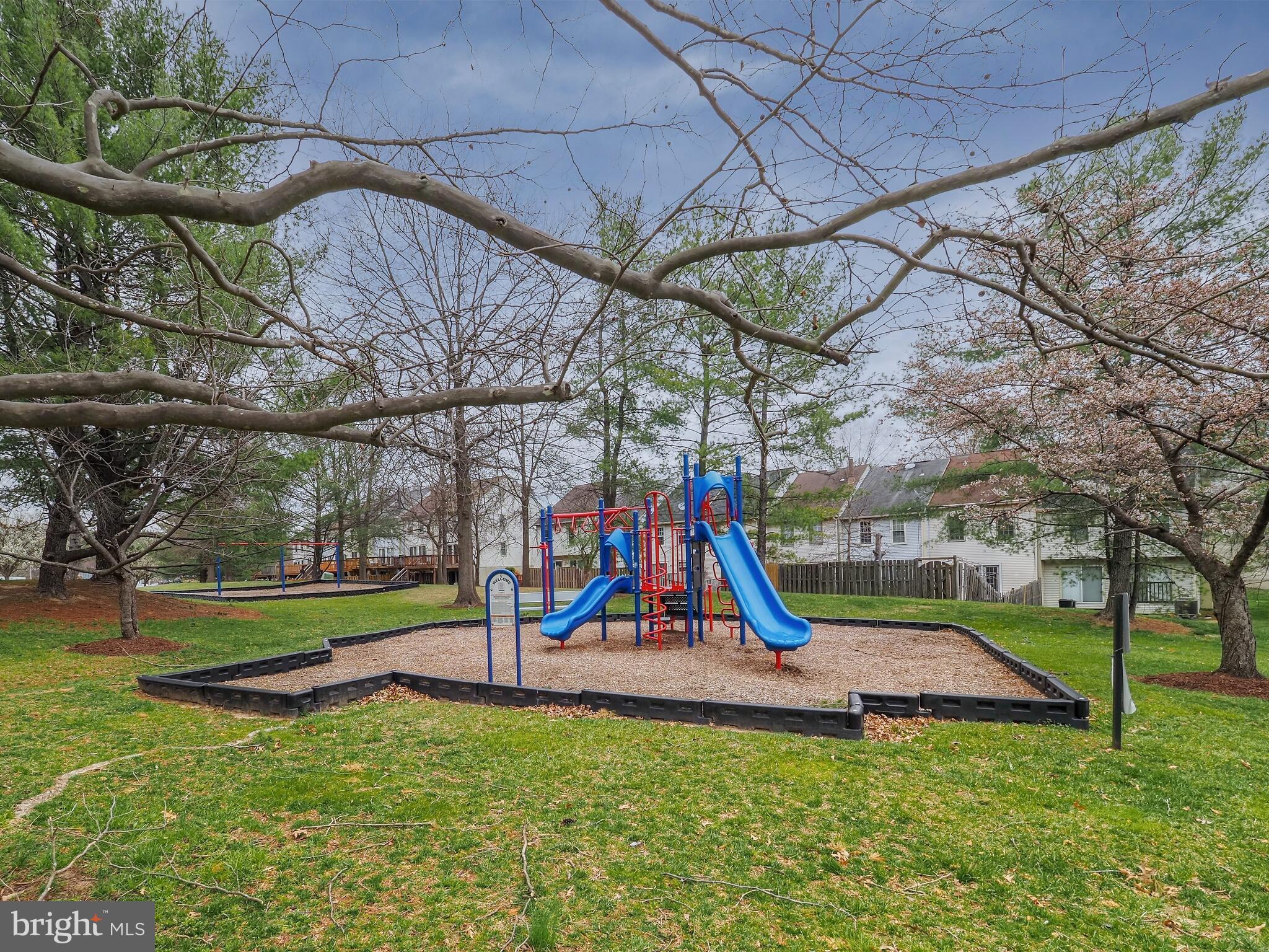 GREENCASTLE LAKE - Residential