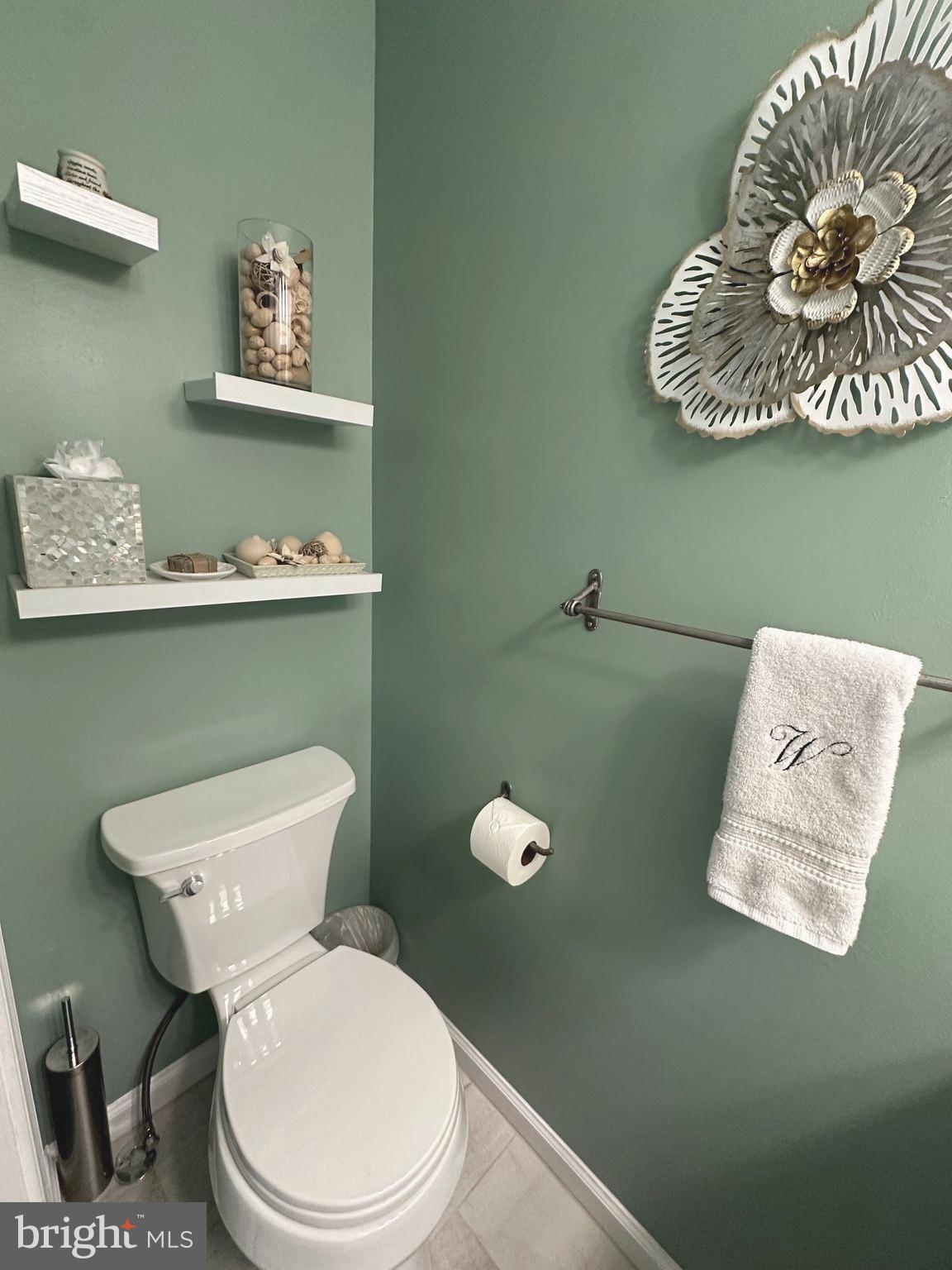 GREENCASTLE LAKE - Residential