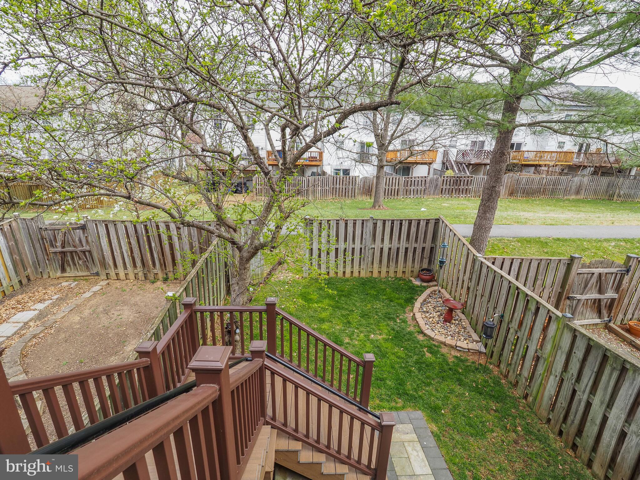 GREENCASTLE LAKE - Residential