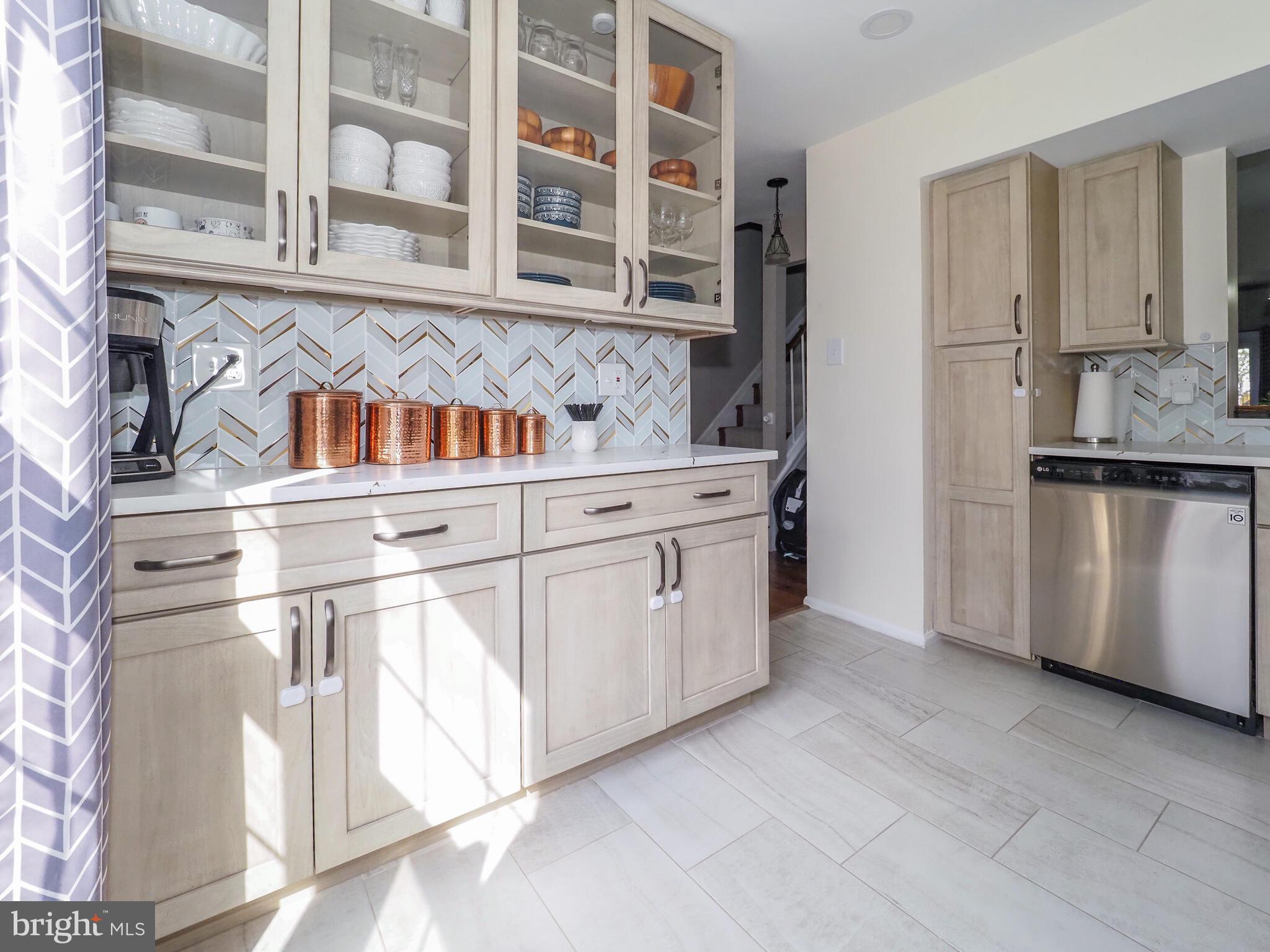 GREENCASTLE LAKE - Residential