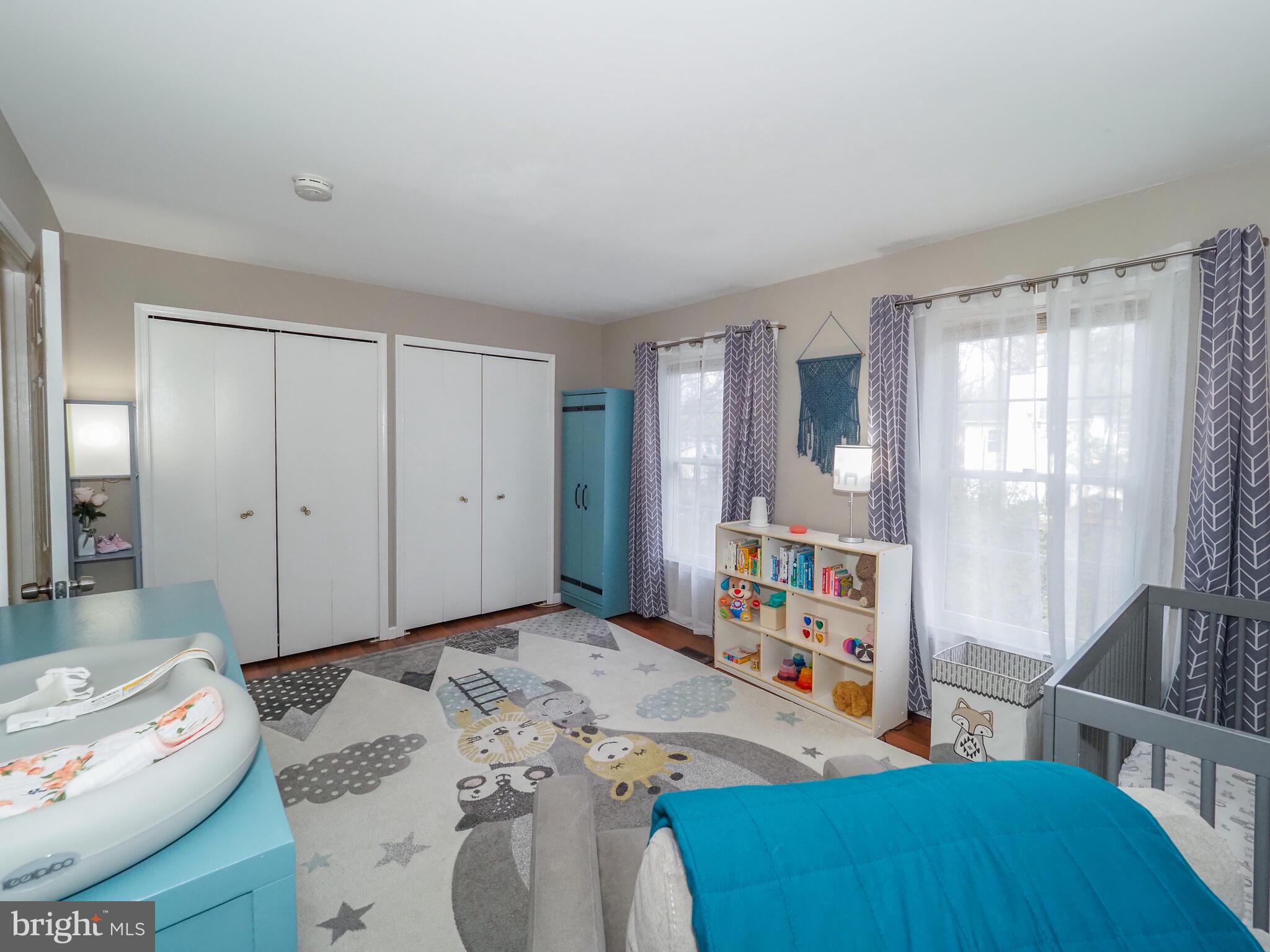 GREENCASTLE LAKE - Residential