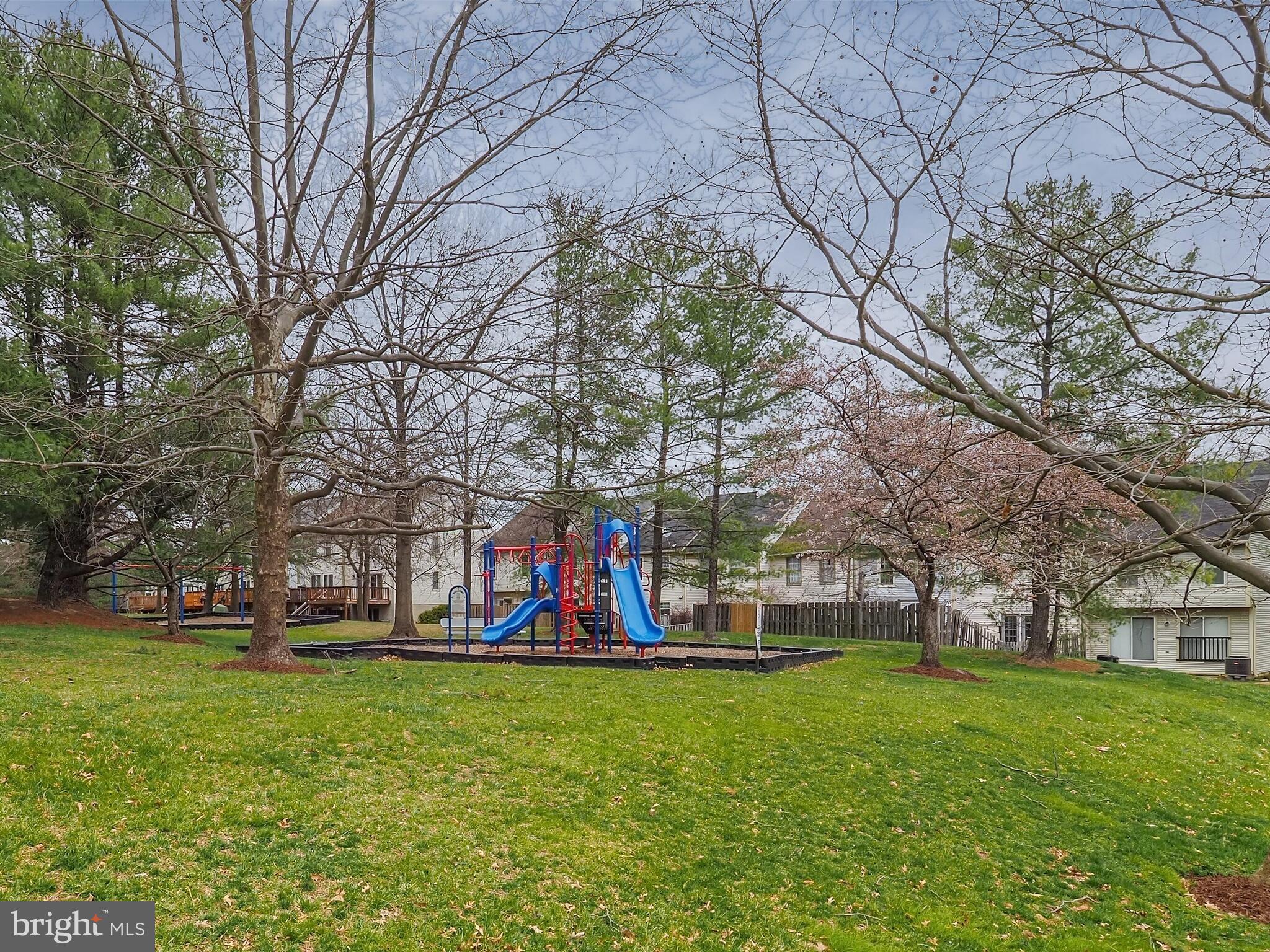 GREENCASTLE LAKE - Residential