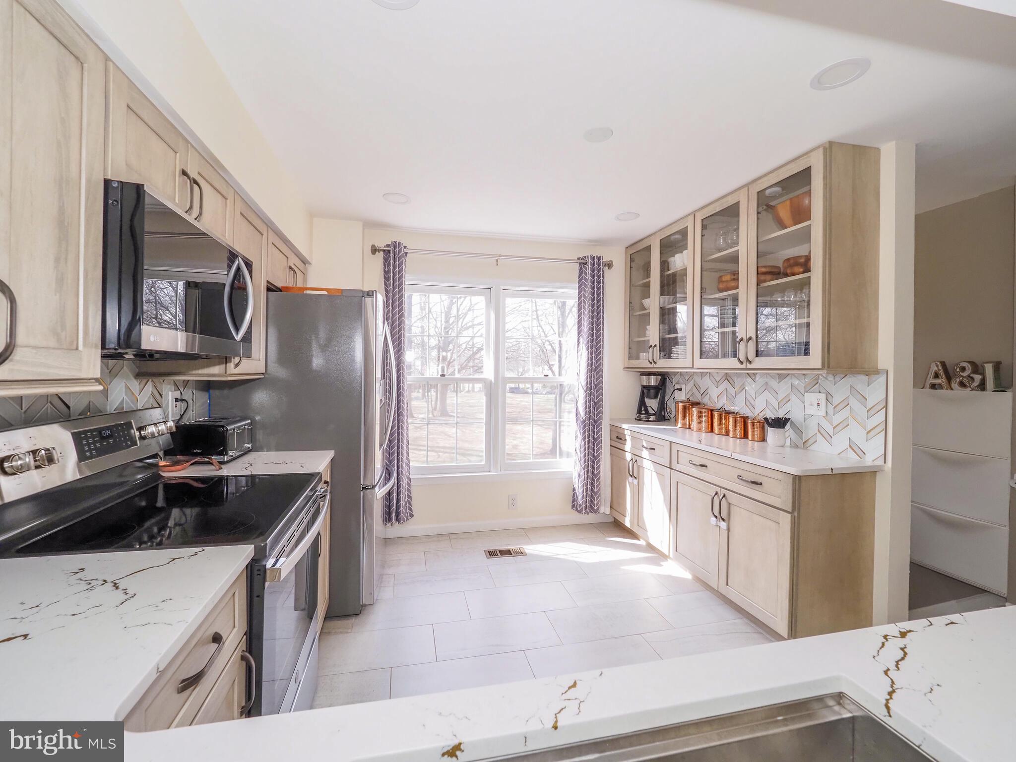 GREENCASTLE LAKE - Residential