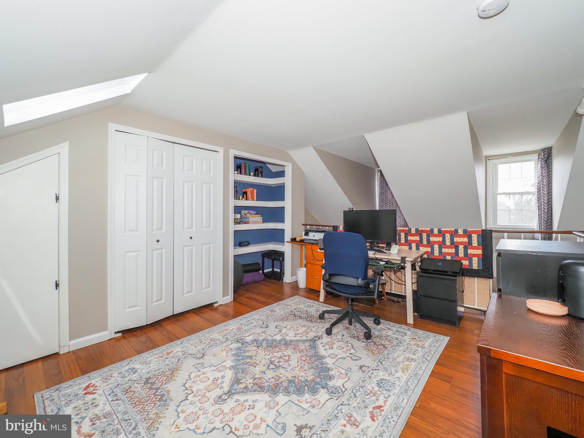 GREENCASTLE LAKE - Residential