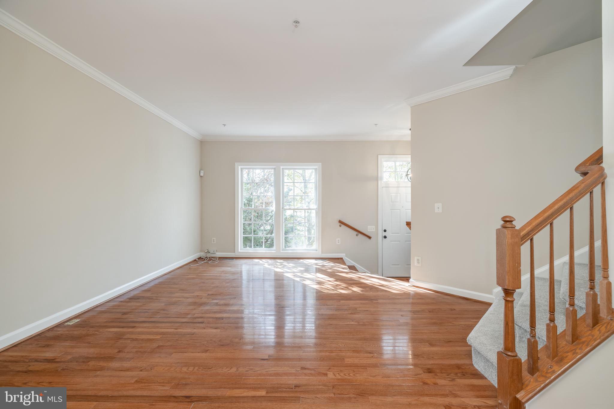 JEFFERSON PARK TOWNHOUSE - Residential