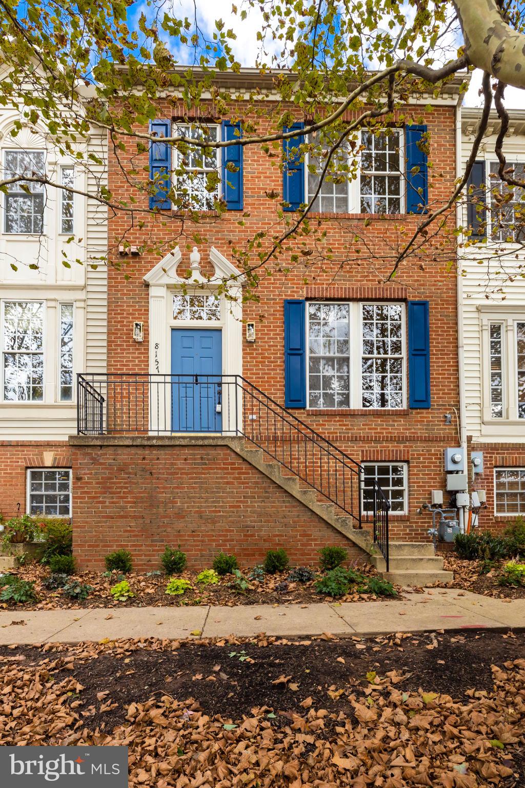 JEFFERSON PARK TOWNHOUSE - Residential