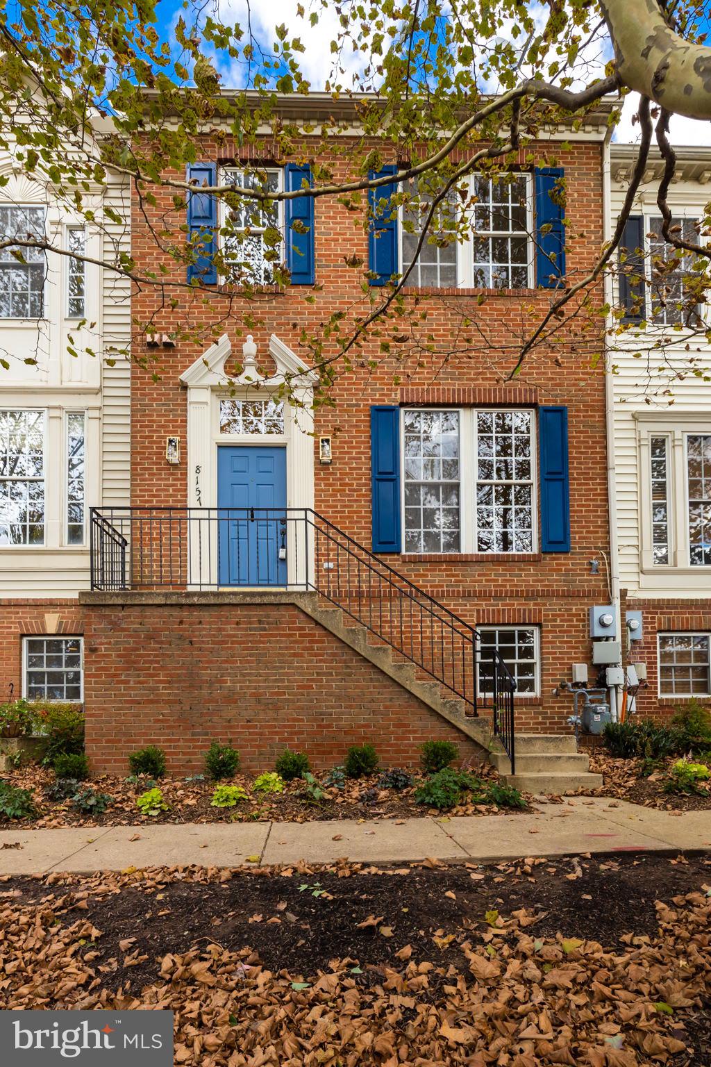 JEFFERSON PARK TOWNHOUSE - Residential