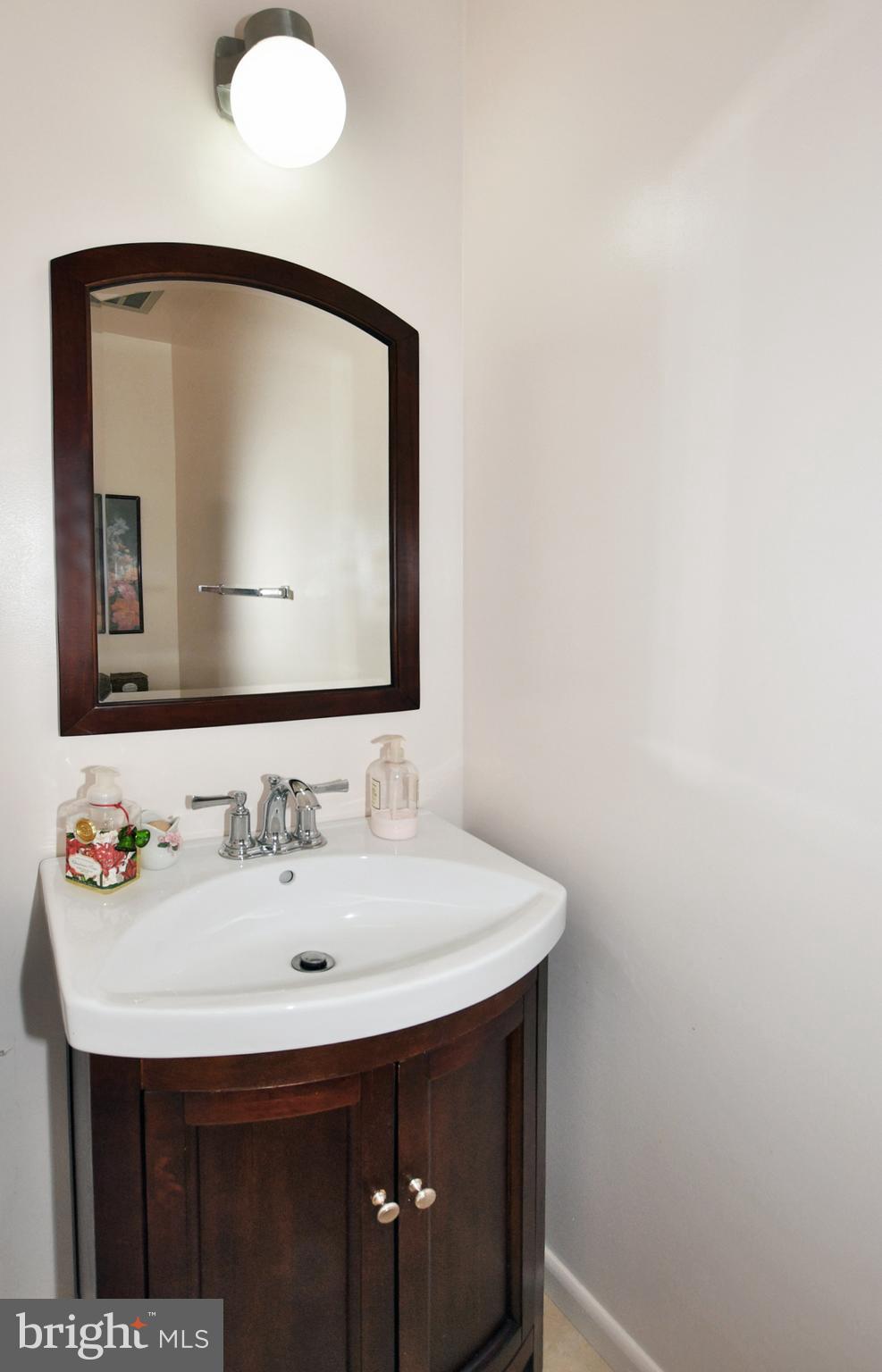 NEW MARK COMMONS - Residential Lease