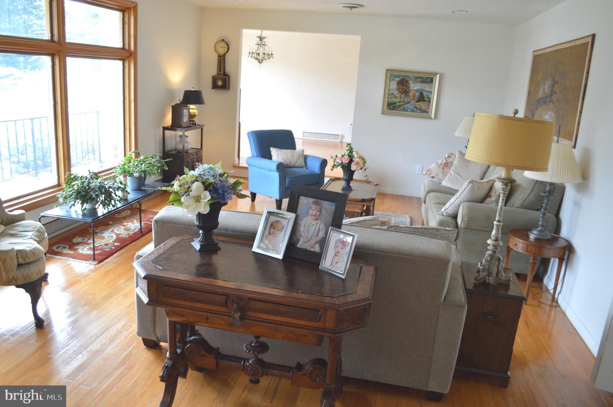 1406 REGENCY CIRCLE