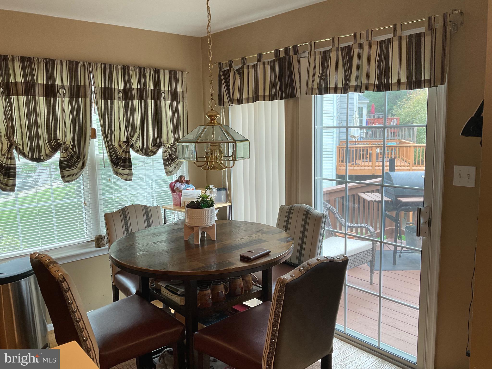 FOXRIDGE - Residential