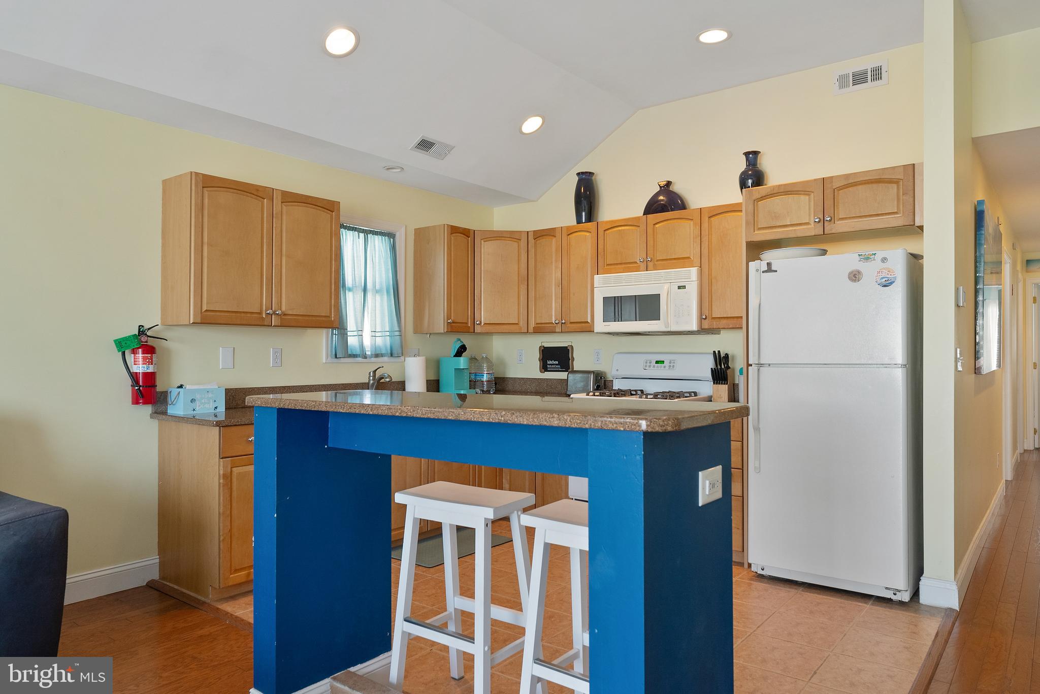 141 E RIO GRANDE AVENUE 201