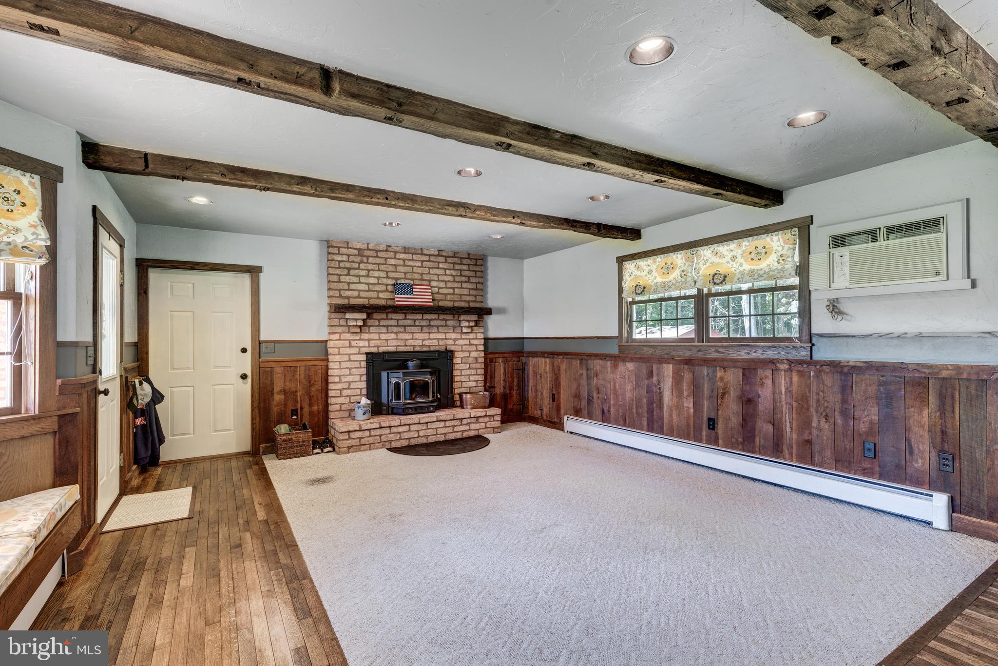 SOUTH HANOVER - Residential