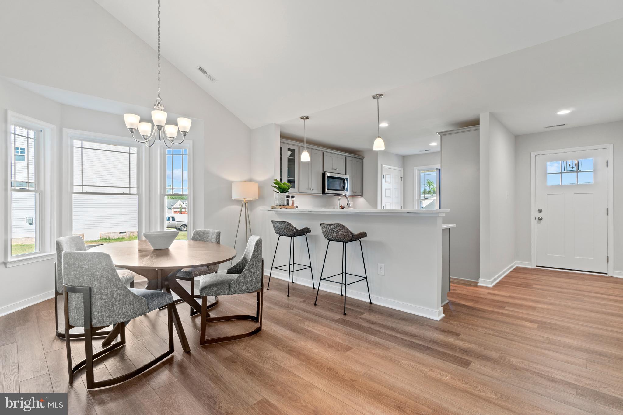 HOBBS HOLE GOLF COURSE - Residential