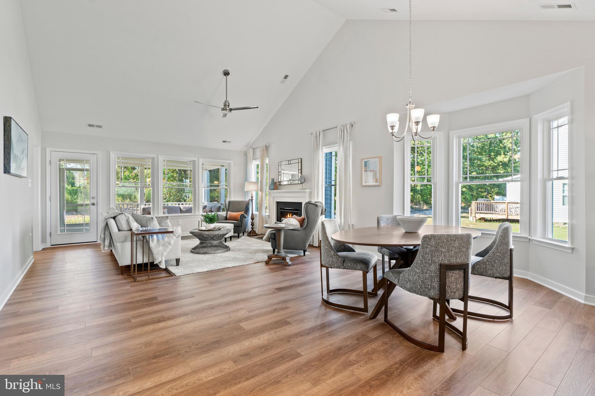 HOBBS HOLE GOLF COURSE - Residential