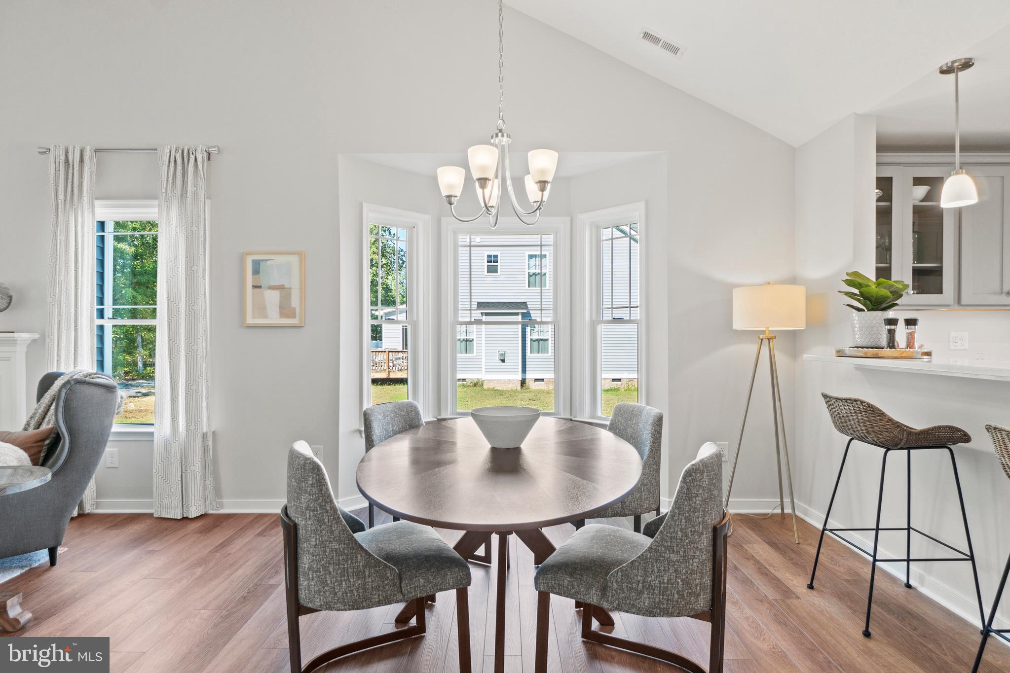 HOBBS HOLE GOLF COURSE - Residential