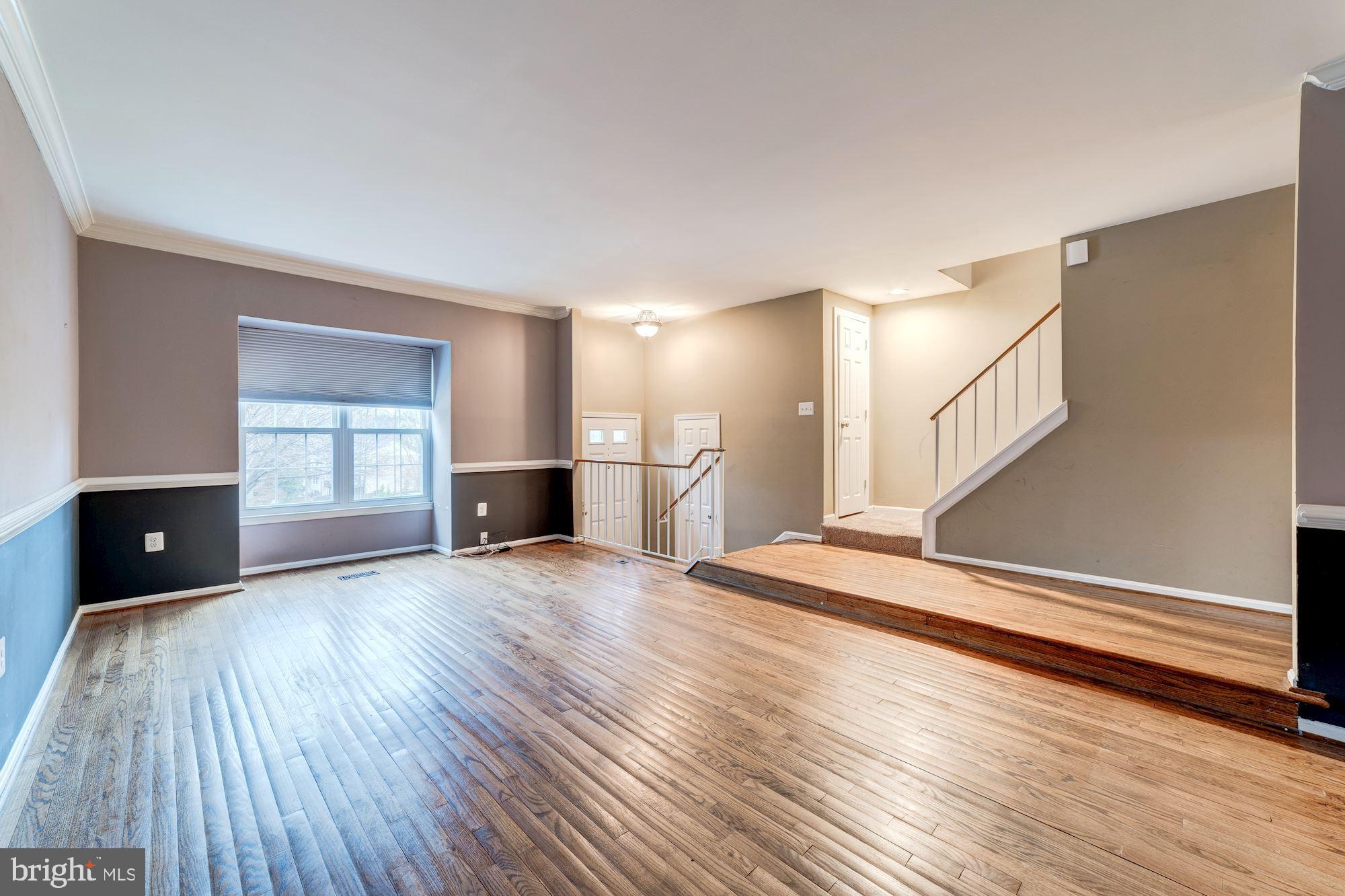 HUNTER VILLAGE - Residential