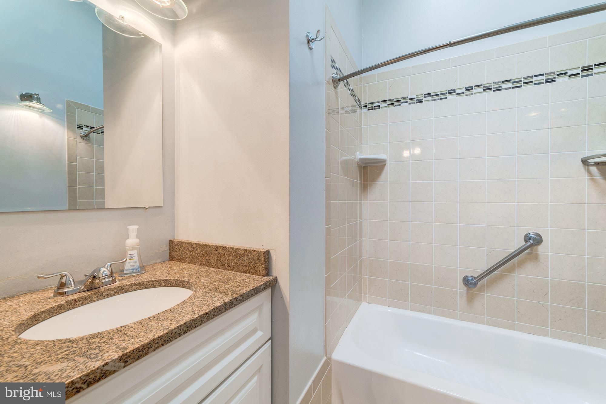 HUNTER VILLAGE - Residential