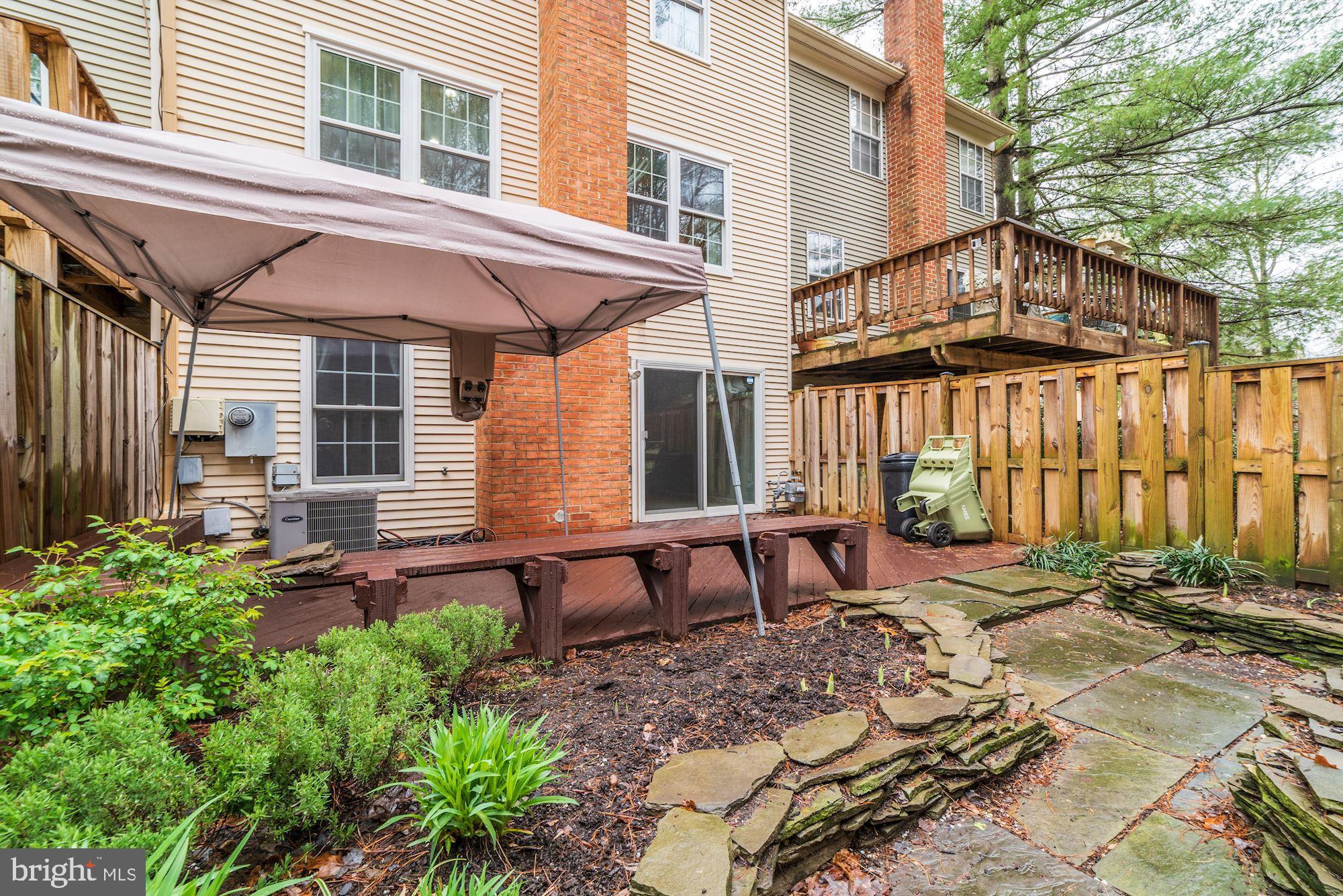 HUNTER VILLAGE - Residential