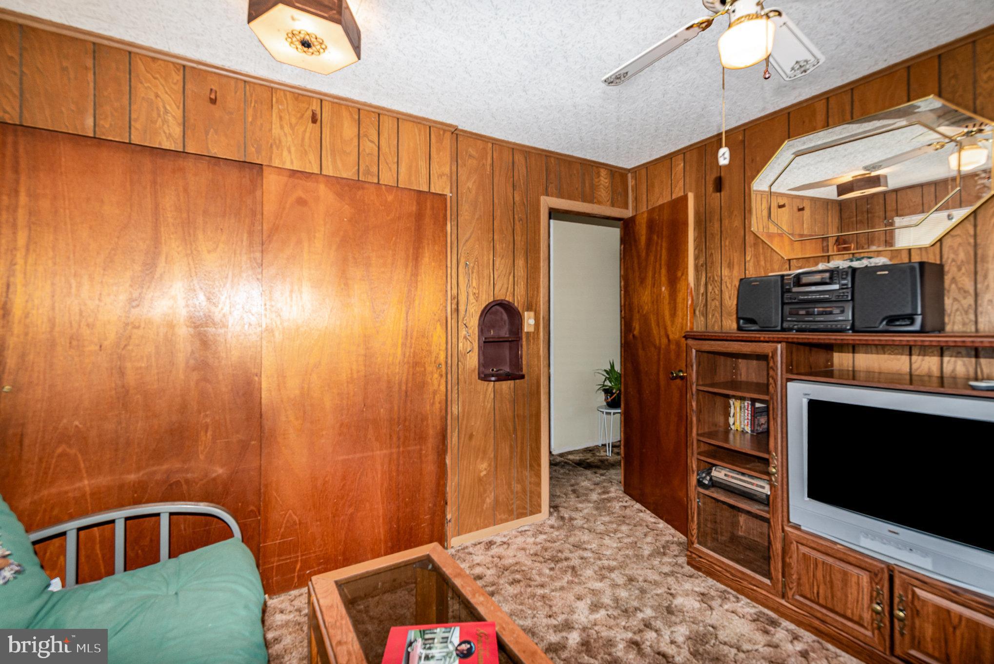 STANSBURY MANOR - Residential