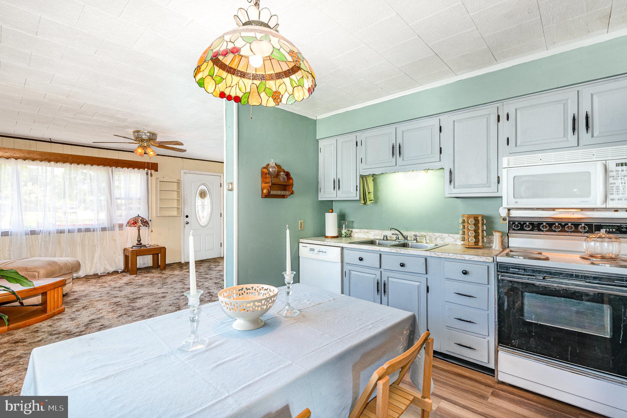 STANSBURY MANOR - Residential