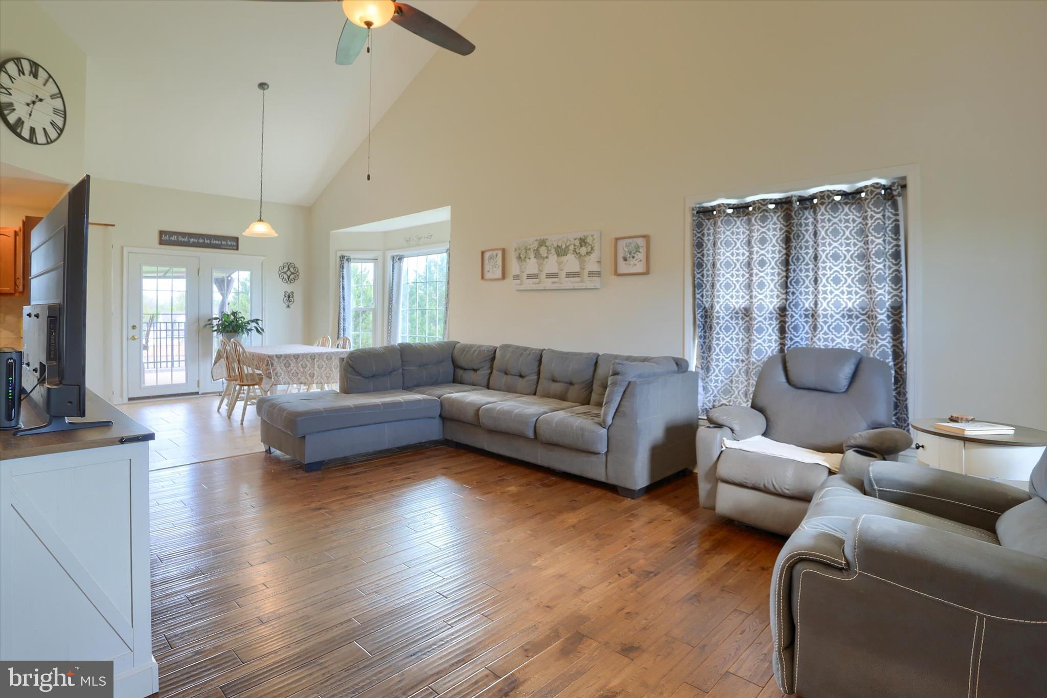 CHESTNUT VALLEY - Residential