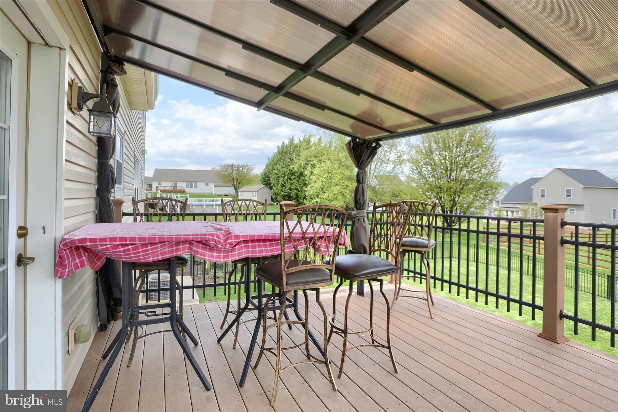 CHESTNUT VALLEY - Residential