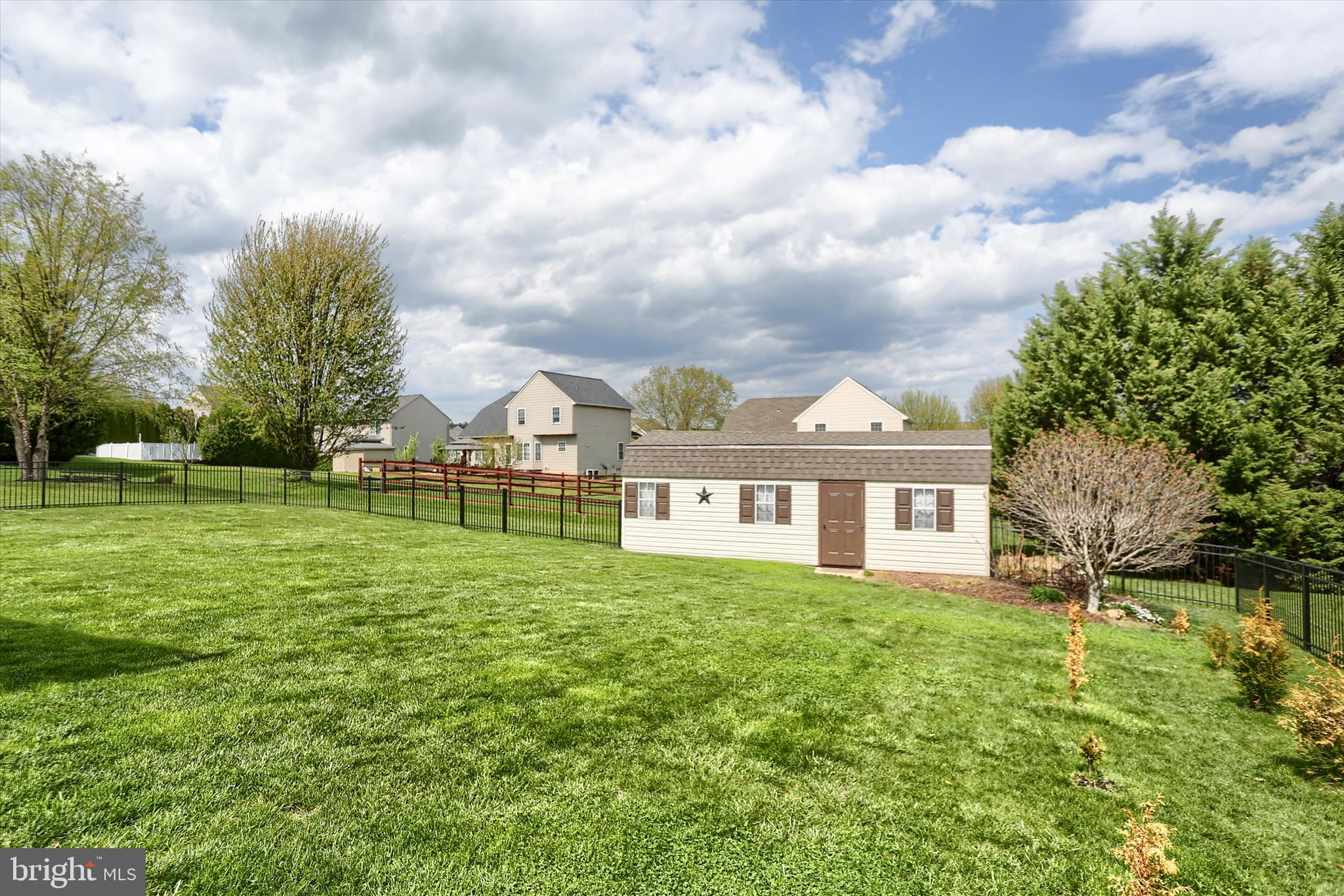 CHESTNUT VALLEY - Residential