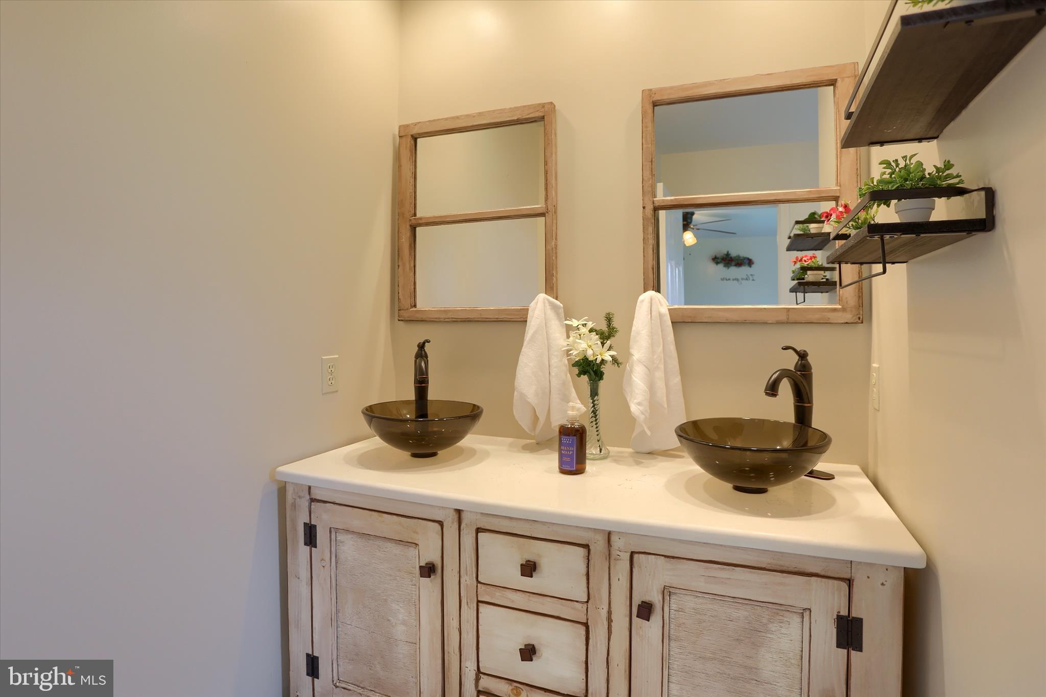 CHESTNUT VALLEY - Residential