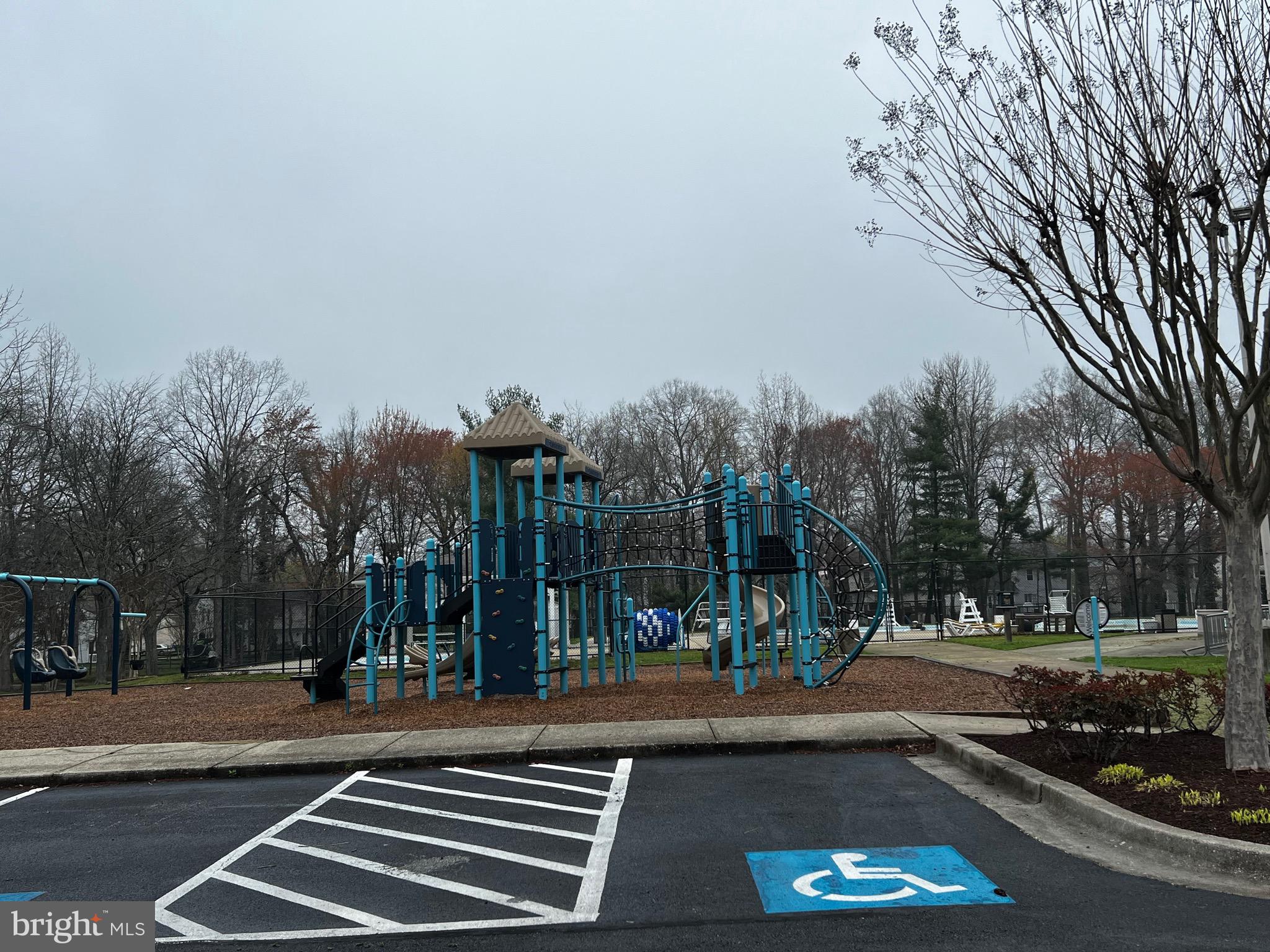 HAMPSHIRE - Residential