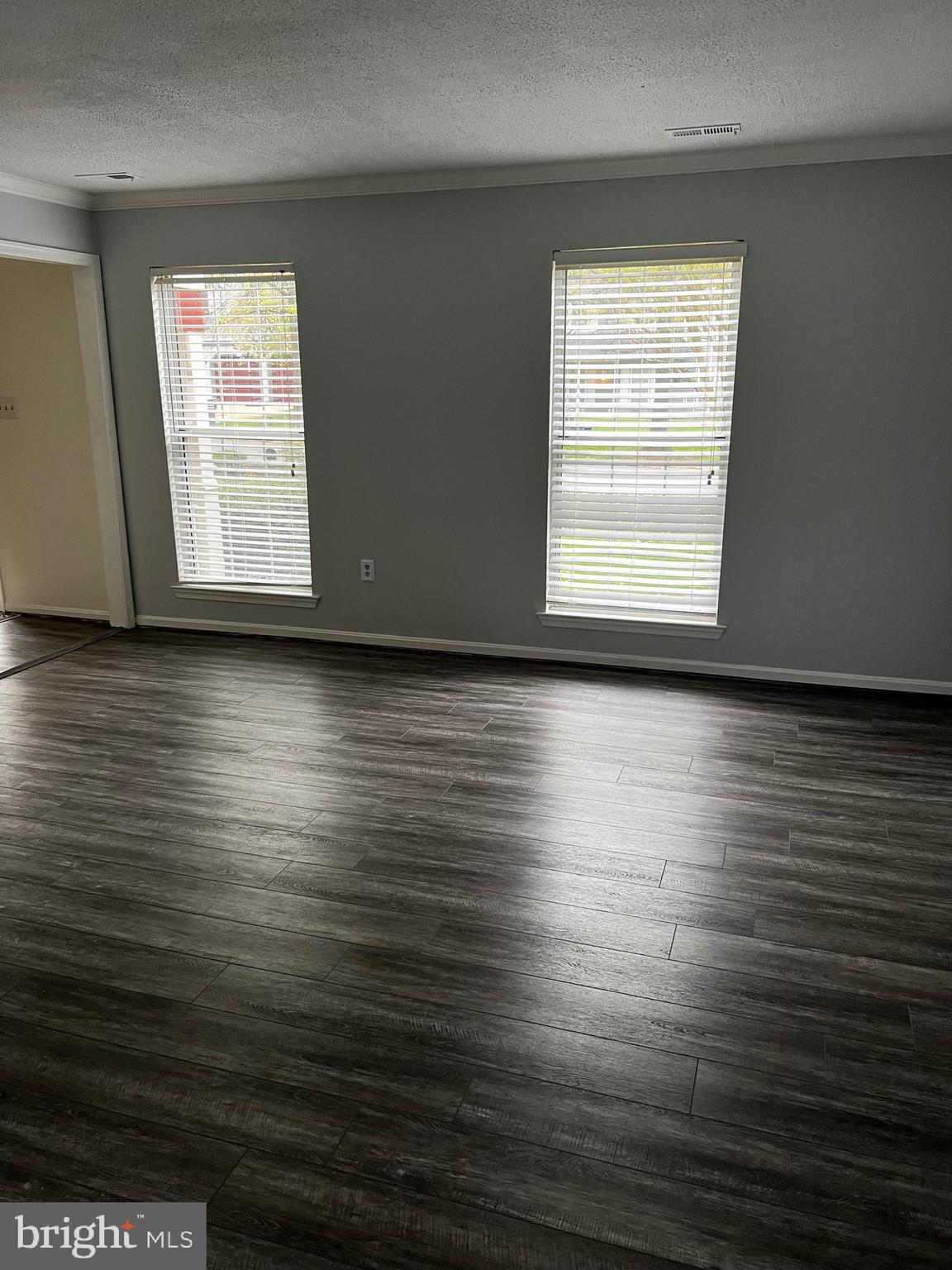 HAMPSHIRE - Residential