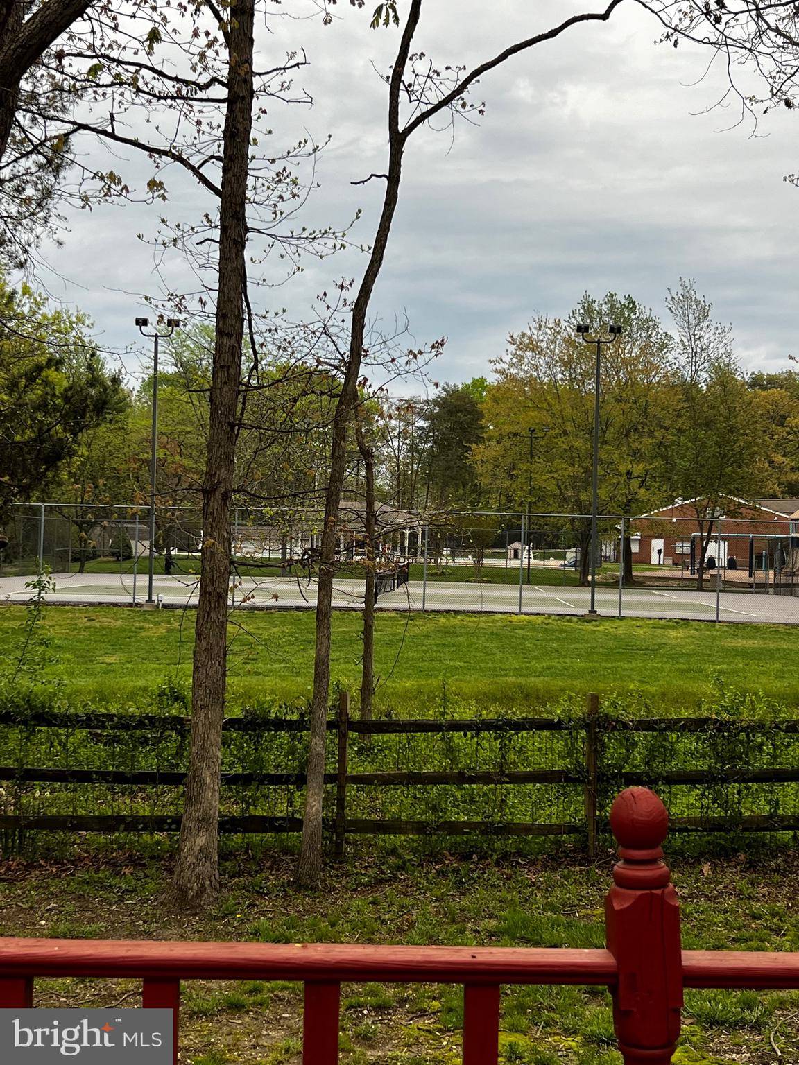 HAMPSHIRE - Residential