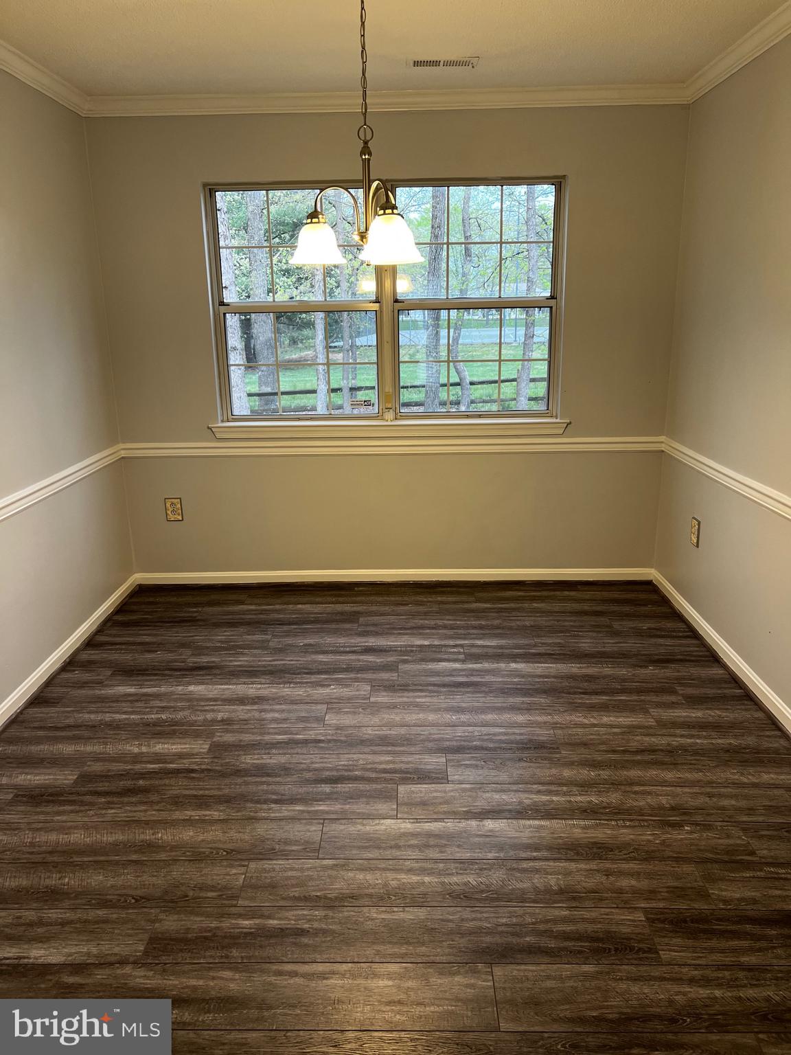 HAMPSHIRE - Residential