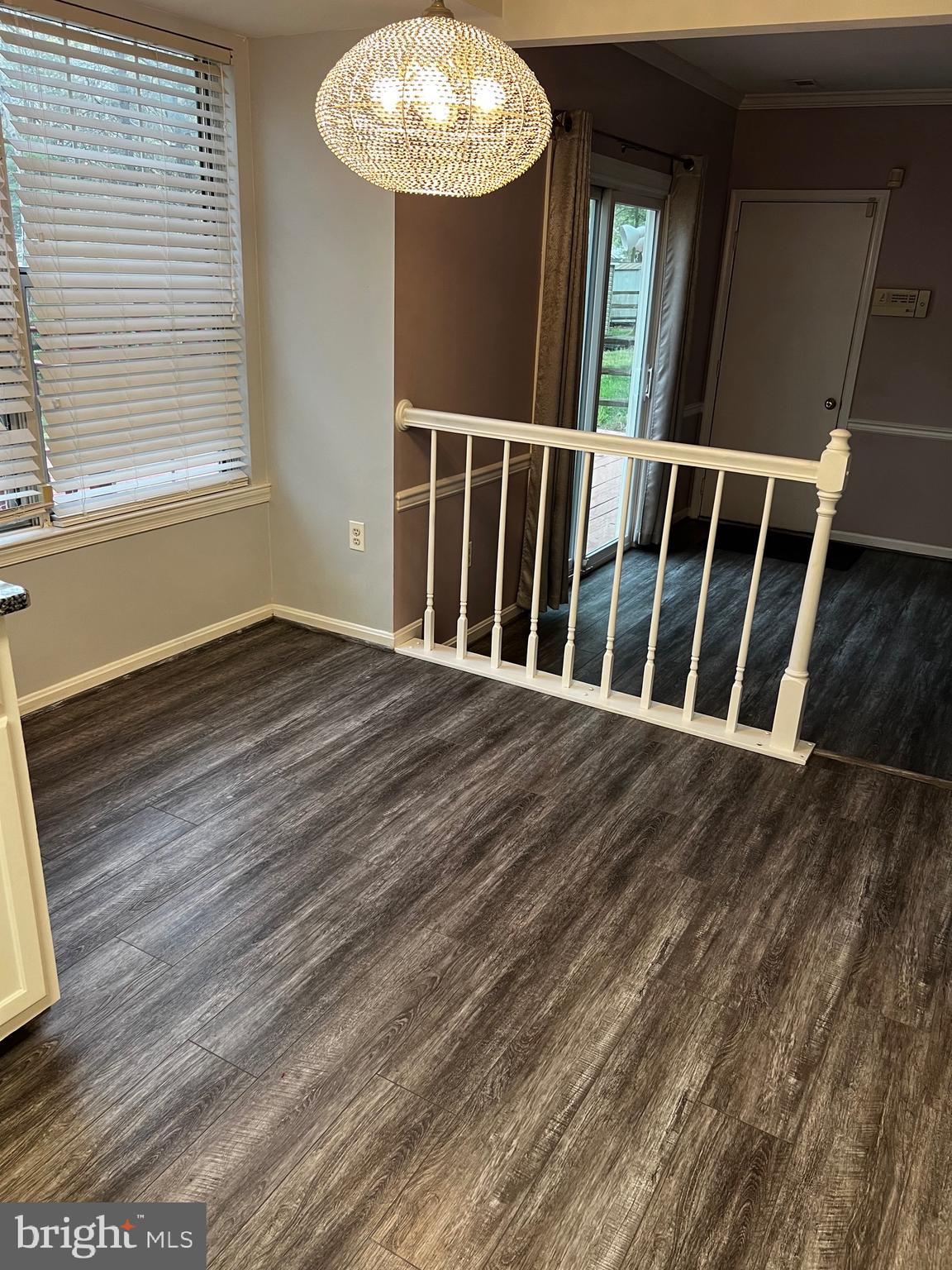 HAMPSHIRE - Residential