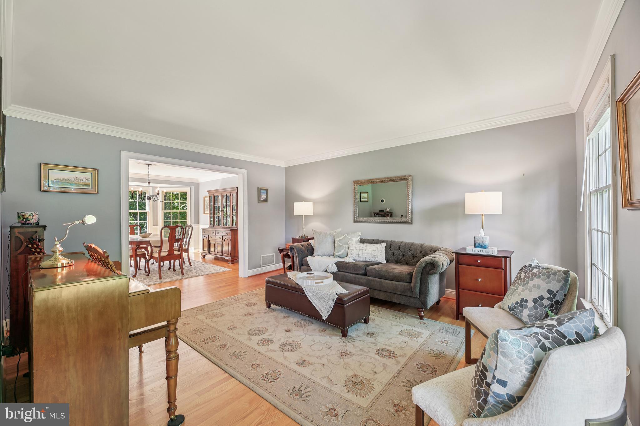 GLENCOE MANOR - Residential