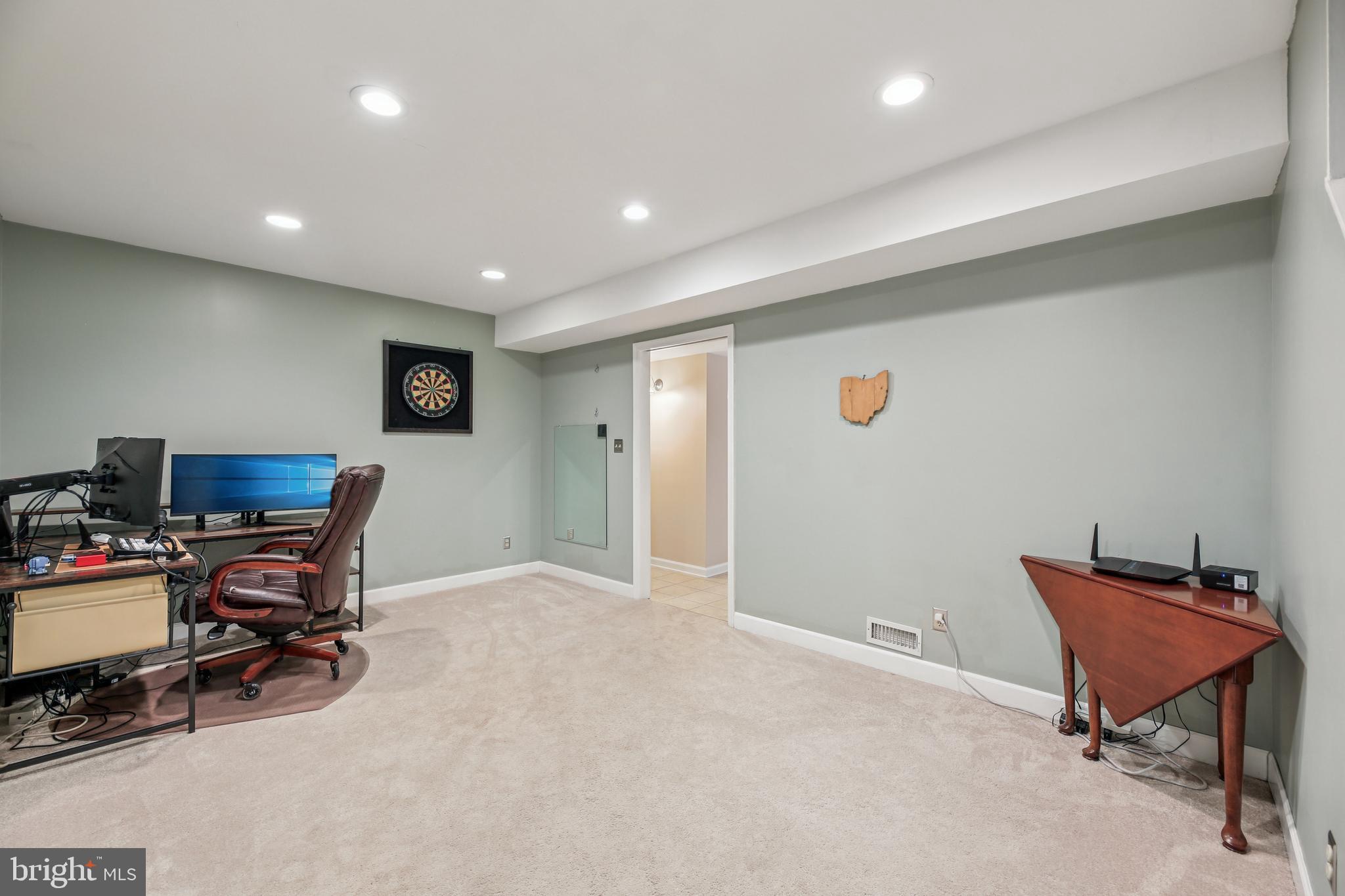 GLENCOE MANOR - Residential