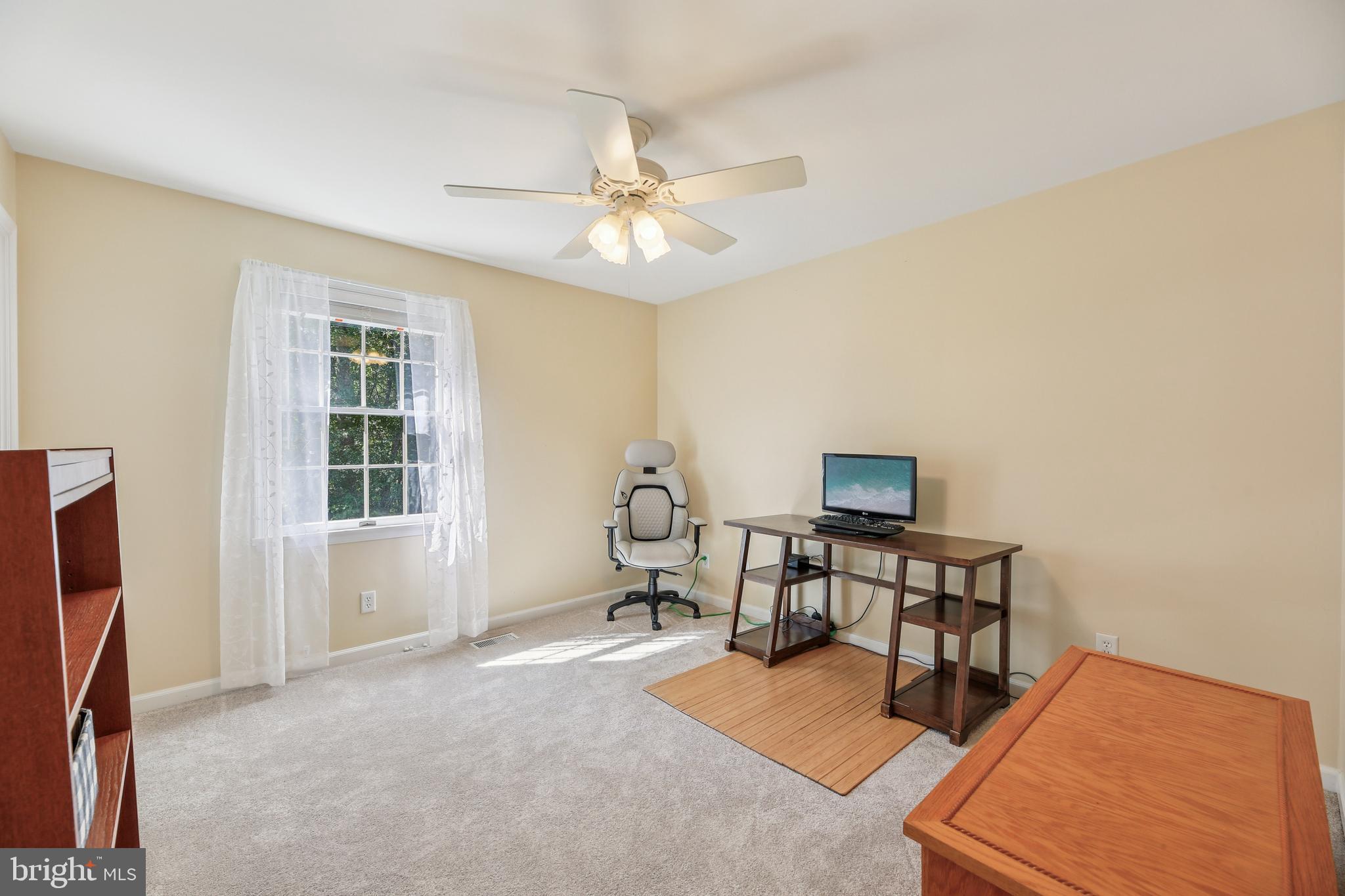 GLENCOE MANOR - Residential