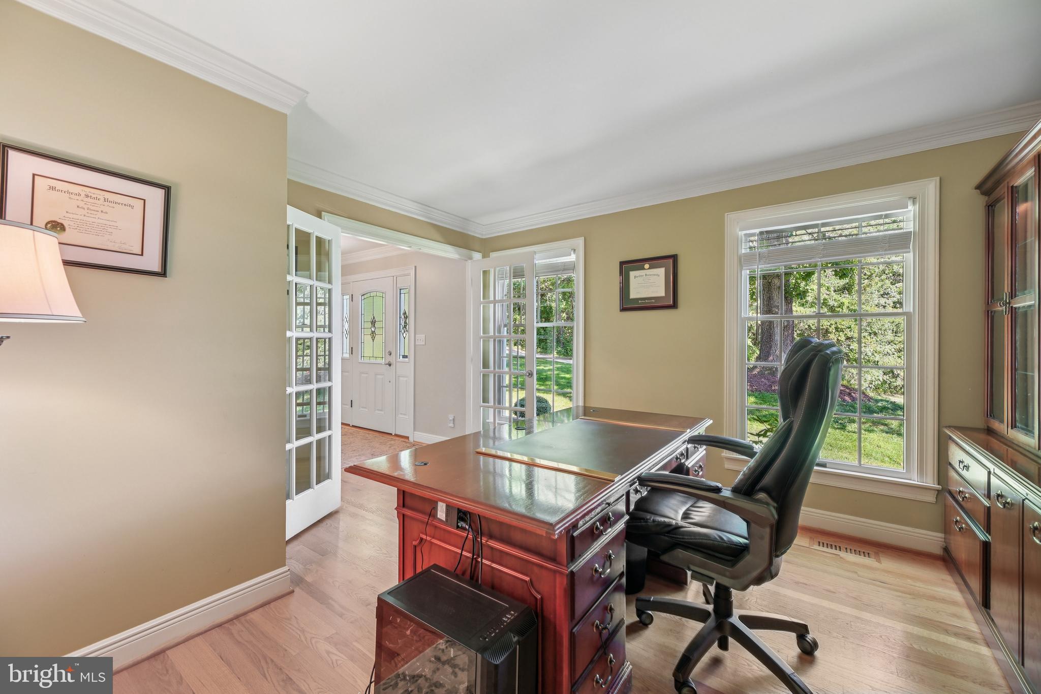 GLENCOE MANOR - Residential