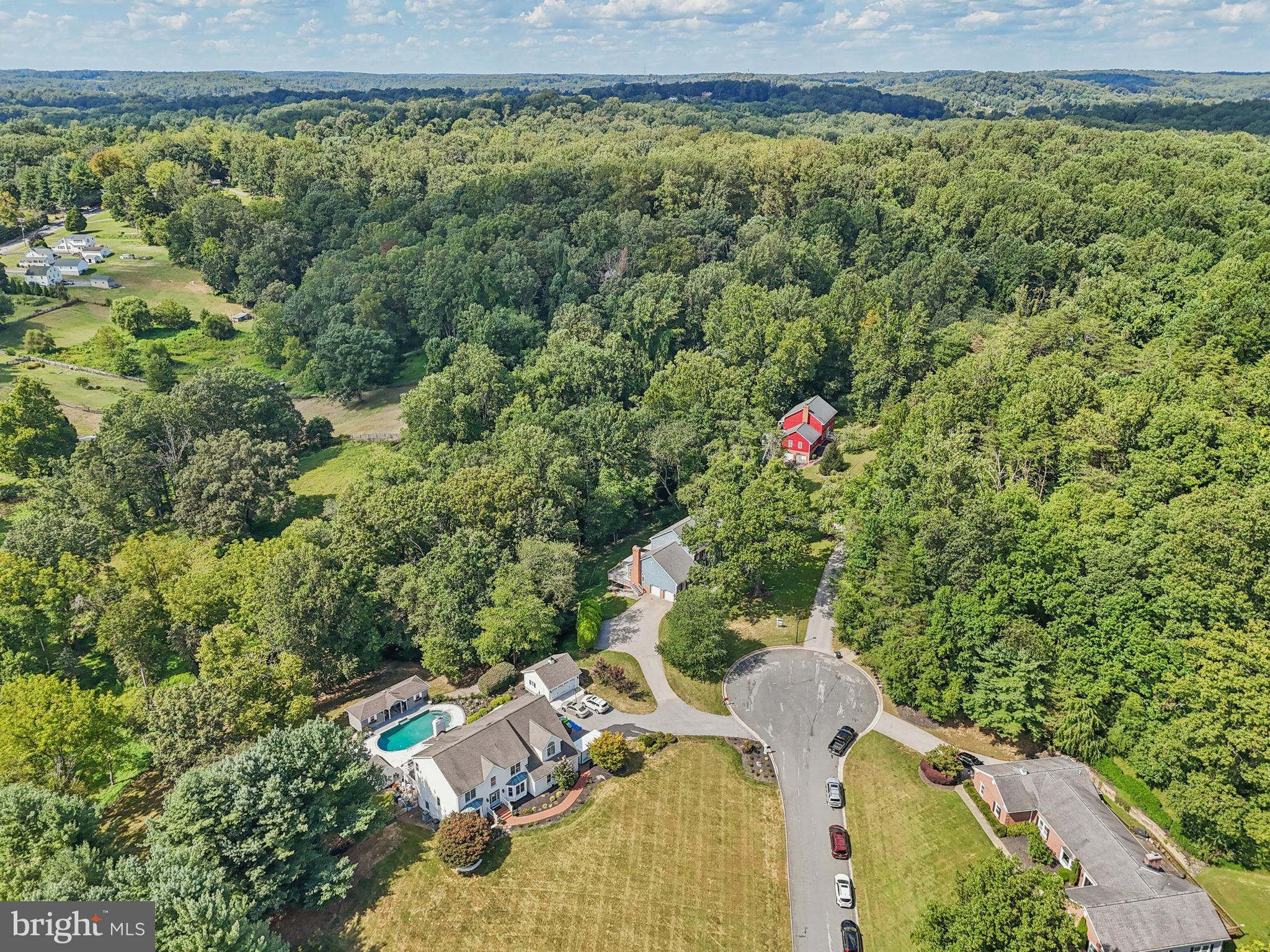 GLENCOE MANOR - Residential