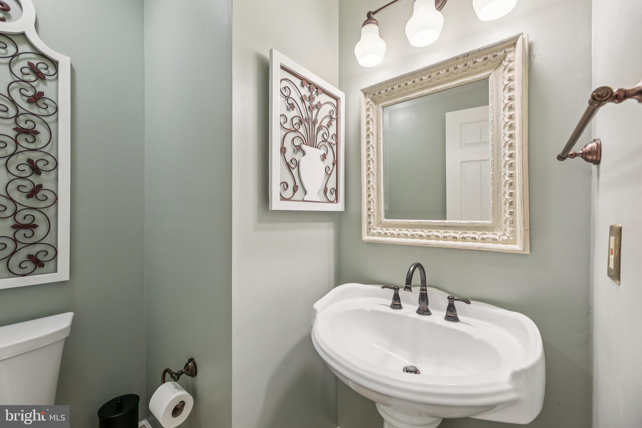 GLENCOE MANOR - Residential