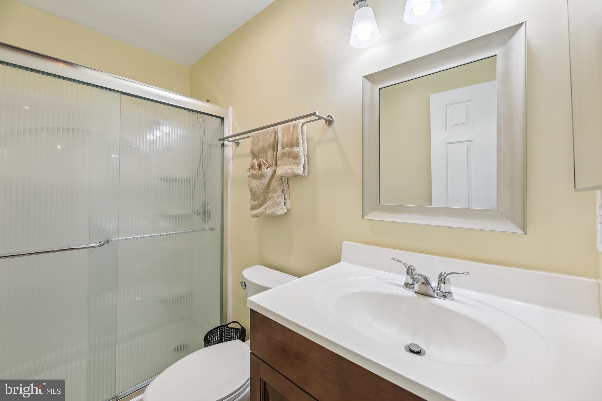 GLENCOE MANOR - Residential