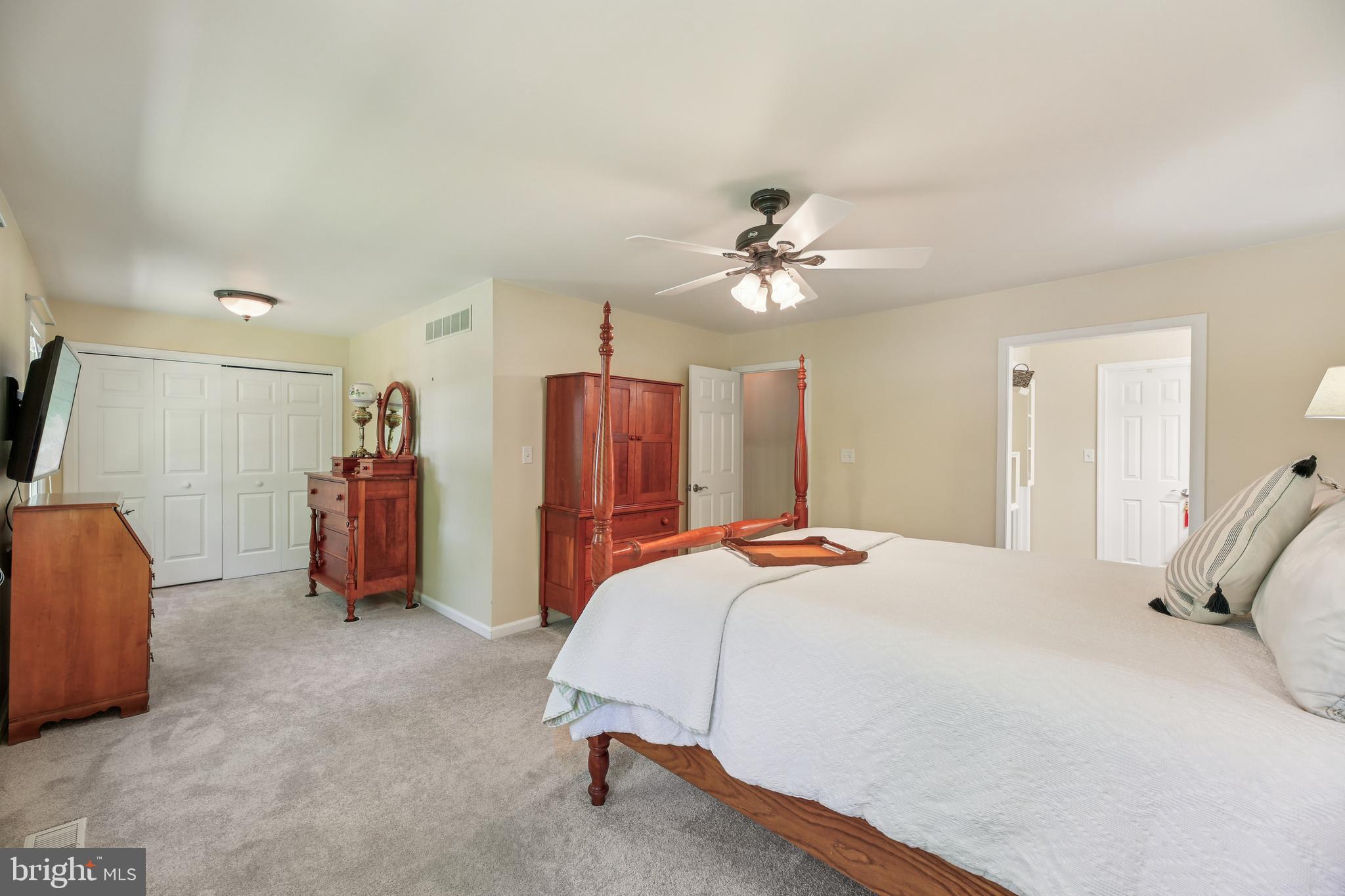 GLENCOE MANOR - Residential